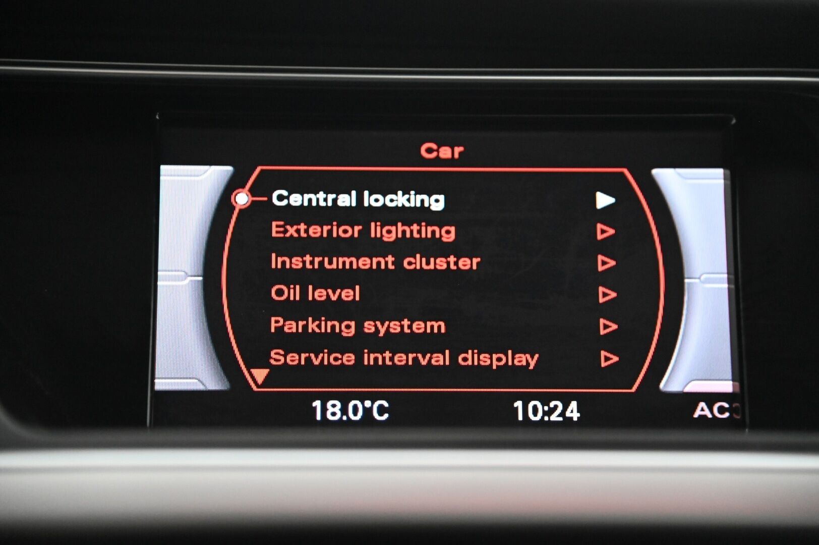 Audi A4 2012 Sedan Business 2,0 TDI 130 kW quattro *Myydään huutokaupat.com*