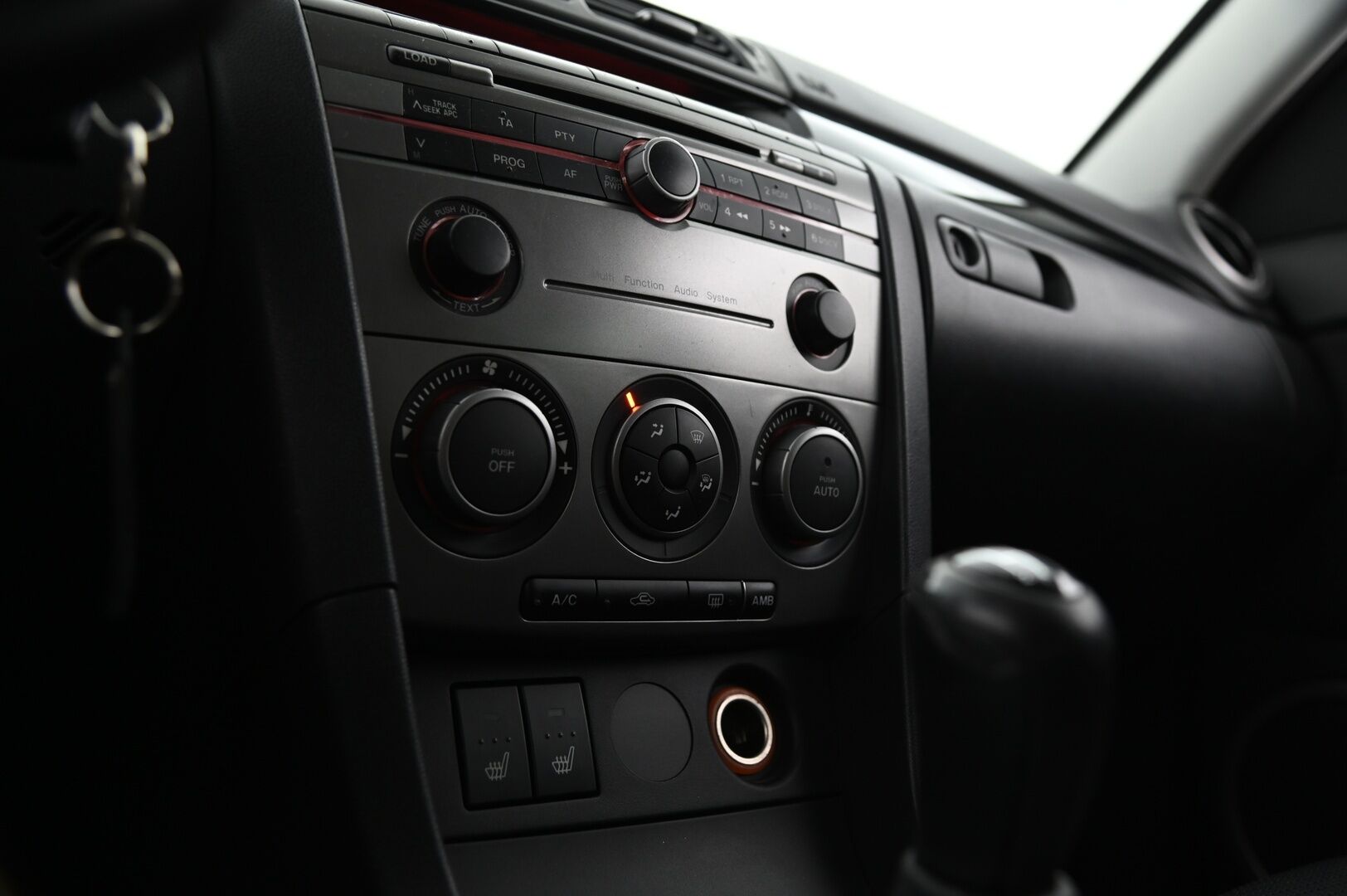 Mazda Mazda3 2008 5HB 1,6 Touring 5MT 5d N56 - https://huutokaupat.com/kohde/5571066/mazda-mazda3-5hb-1-6-touring-katso-video-2008