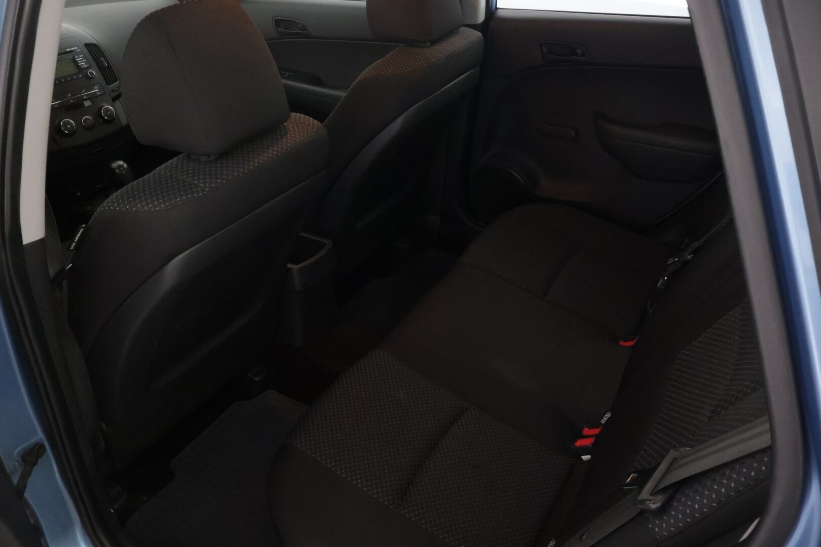 Hyundai i30 2012 Wagon 1,6 CRDi 66kW 6MT ISG Classic *YritysOutlet - Myydään vain yrityksille* - Suomiauto | Vetokoukku | Lohko & Sisäp | Katu-uskottavat ja katseita kääntävät vanteet