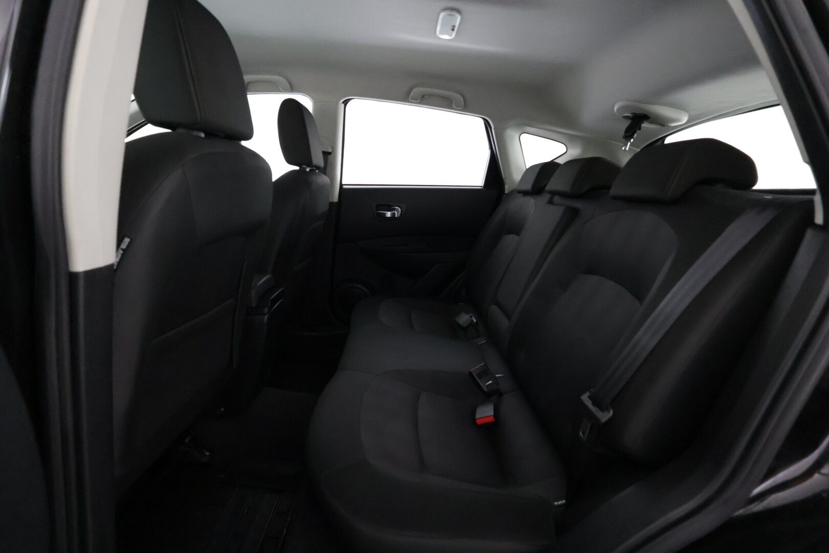 Nissan Qashqai 2010 1,6L Acenta 2WD 5MT Connect MY10 - | P.Kamera | Vakkari | Navi | AC | Penkinlämmittimet | Bluetooth | Facelift | Suomi-auto | Kahdet renkaat |