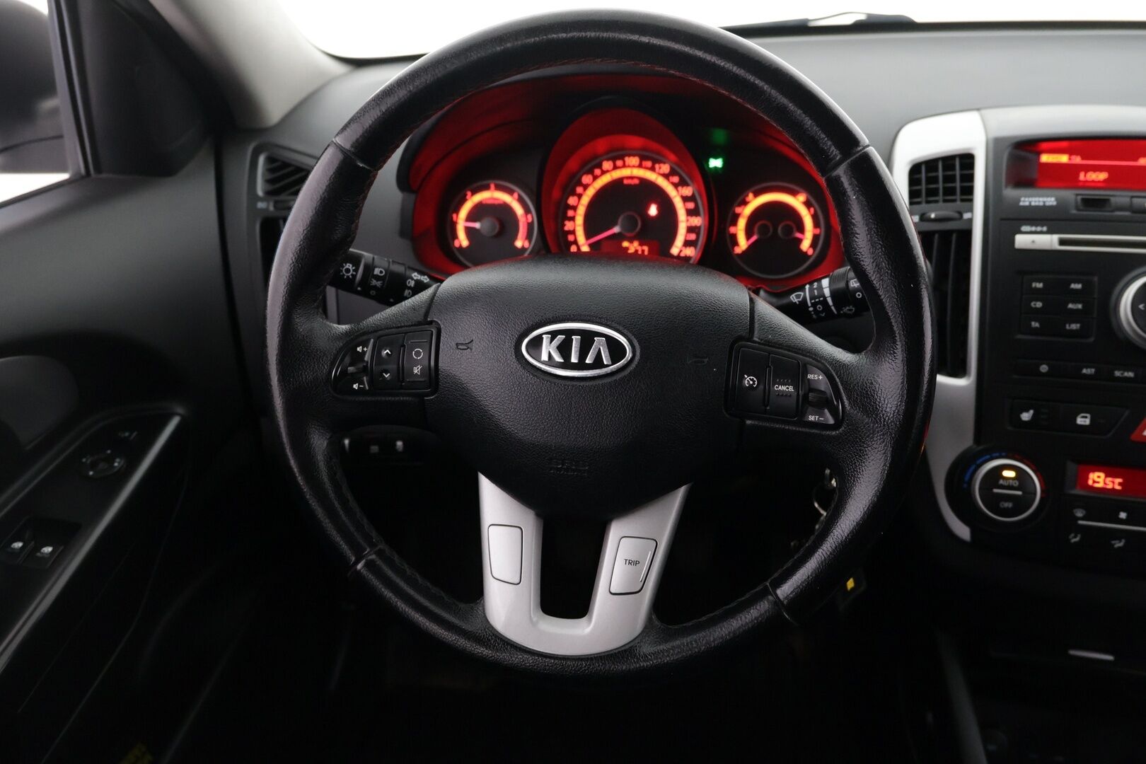 Kia cee'd 2010 1,6 CRDi ISG Active SW EcoDynamics - *YritysOutlet - Myydään vain yrityksille* | Vakkari | 'Kahdet renkaat