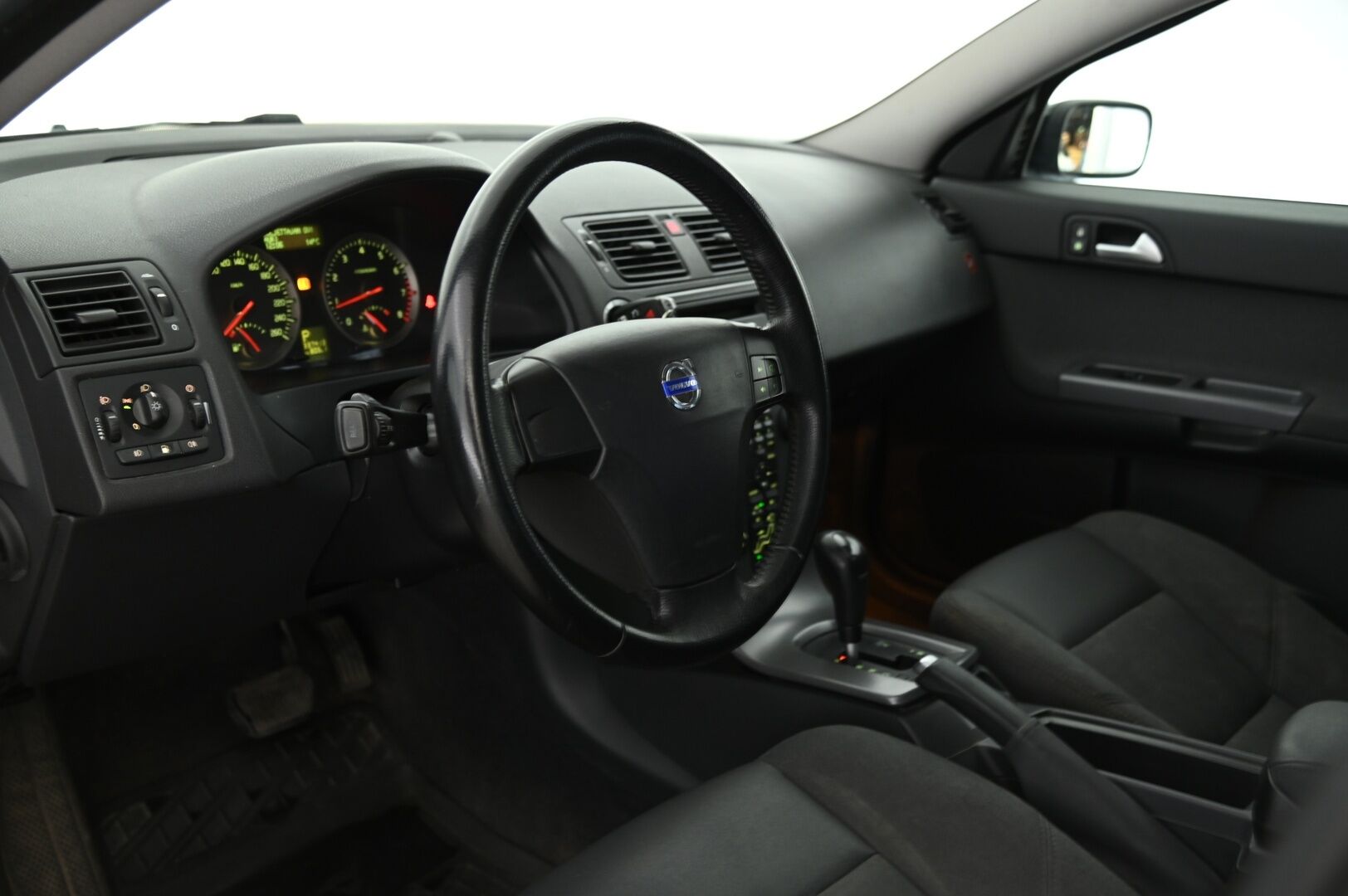 Volvo V50 2006 2.4 AUTOMATIC *Myydään Huutokaupat.com*