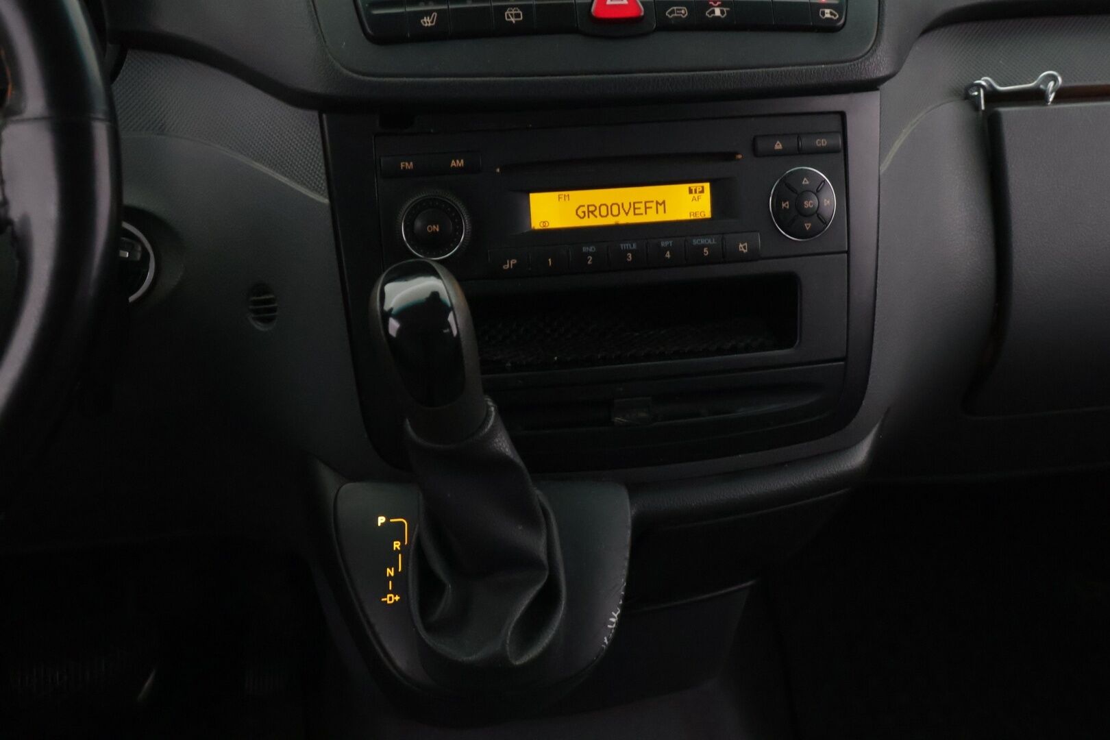 Mercedes-Benz Vito 2010 115CDI -2,94/34KB pitkä A3 Aut. *YritysOutlet - Myydään vain yrityksille* - *YritysOutlet - Myydään vain yrityksille*