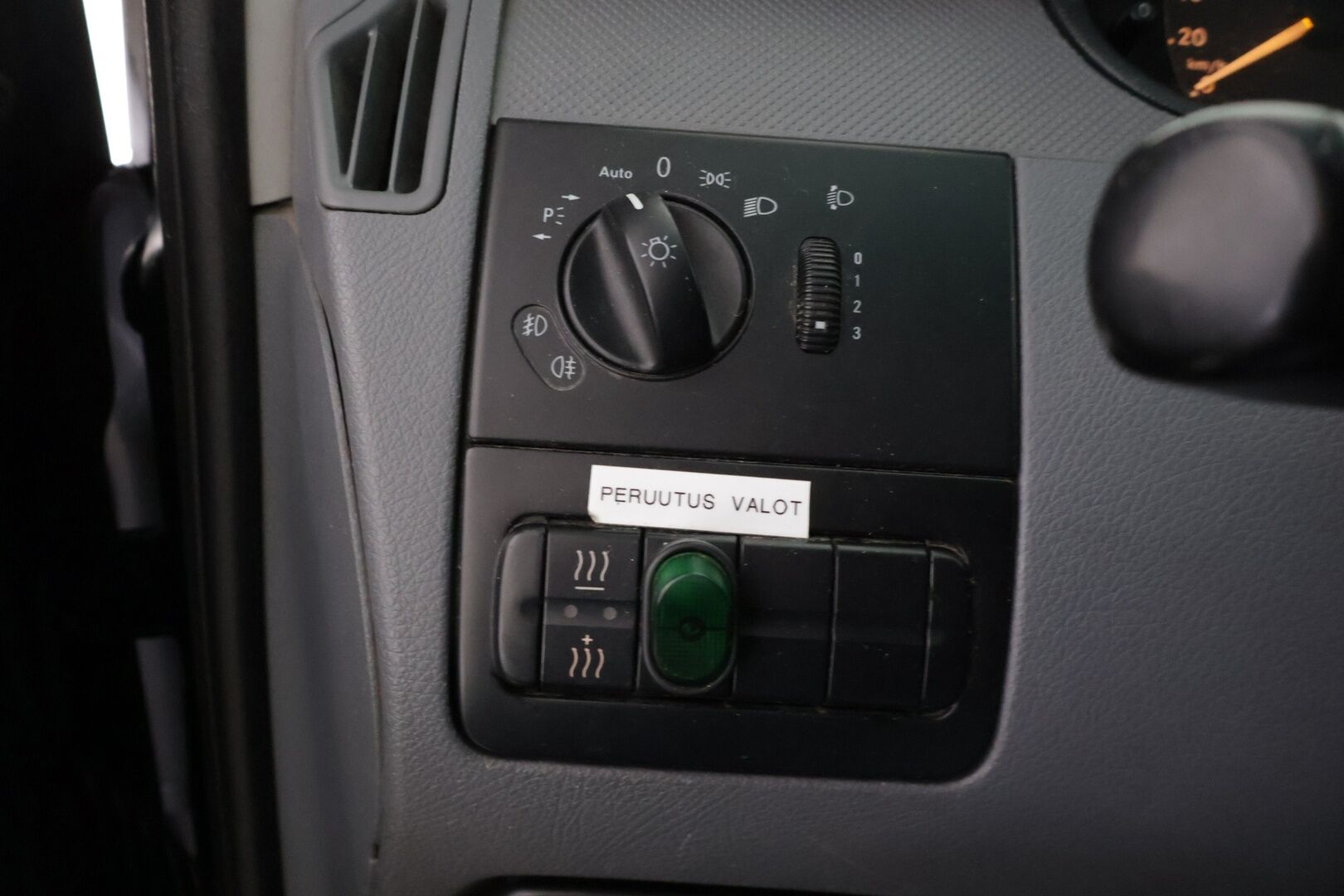 Mercedes-Benz Vito 2010 115CDI -2,94/34KB pitkä A3 Aut. *YritysOutlet - Myydään vain yrityksille* - *YritysOutlet - Myydään vain yrityksille*