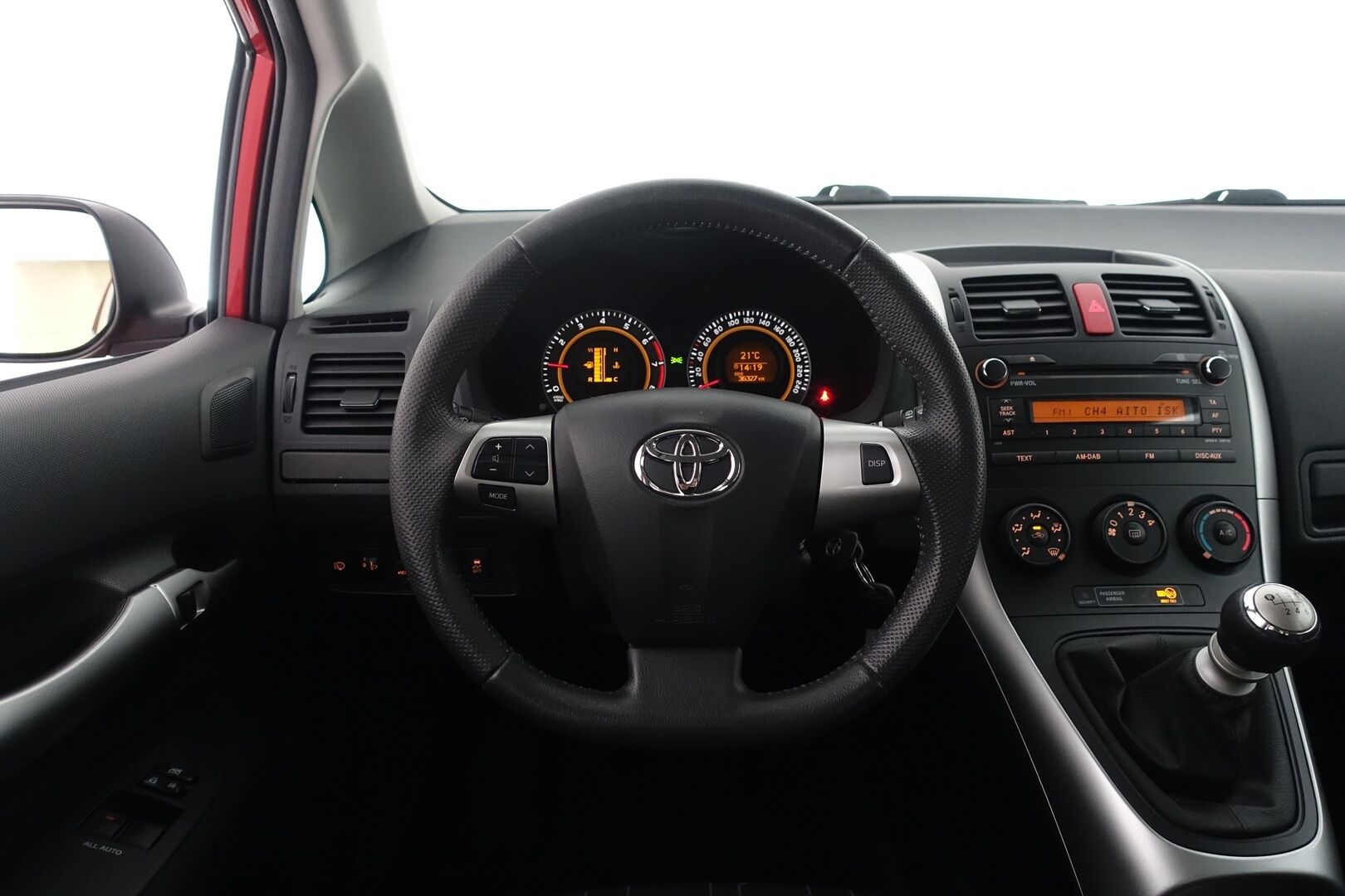 Toyota Auris 2010 1,33 Dual VVT-i Stop & Start Linea Terra 5ov - | 1-OM | Suomi-Auto | Lohkolämmitin sisäpistokkeella | 2 Renkaat | Isofix | 