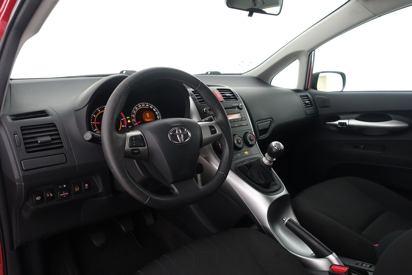 Toyota Auris 2010 1,33 Dual VVT-i Stop & Start Linea Terra 5ov - | 1-OM | Suomi-Auto | Lohkolämmitin sisäpistokkeella | 2 Renkaat | Isofix | 