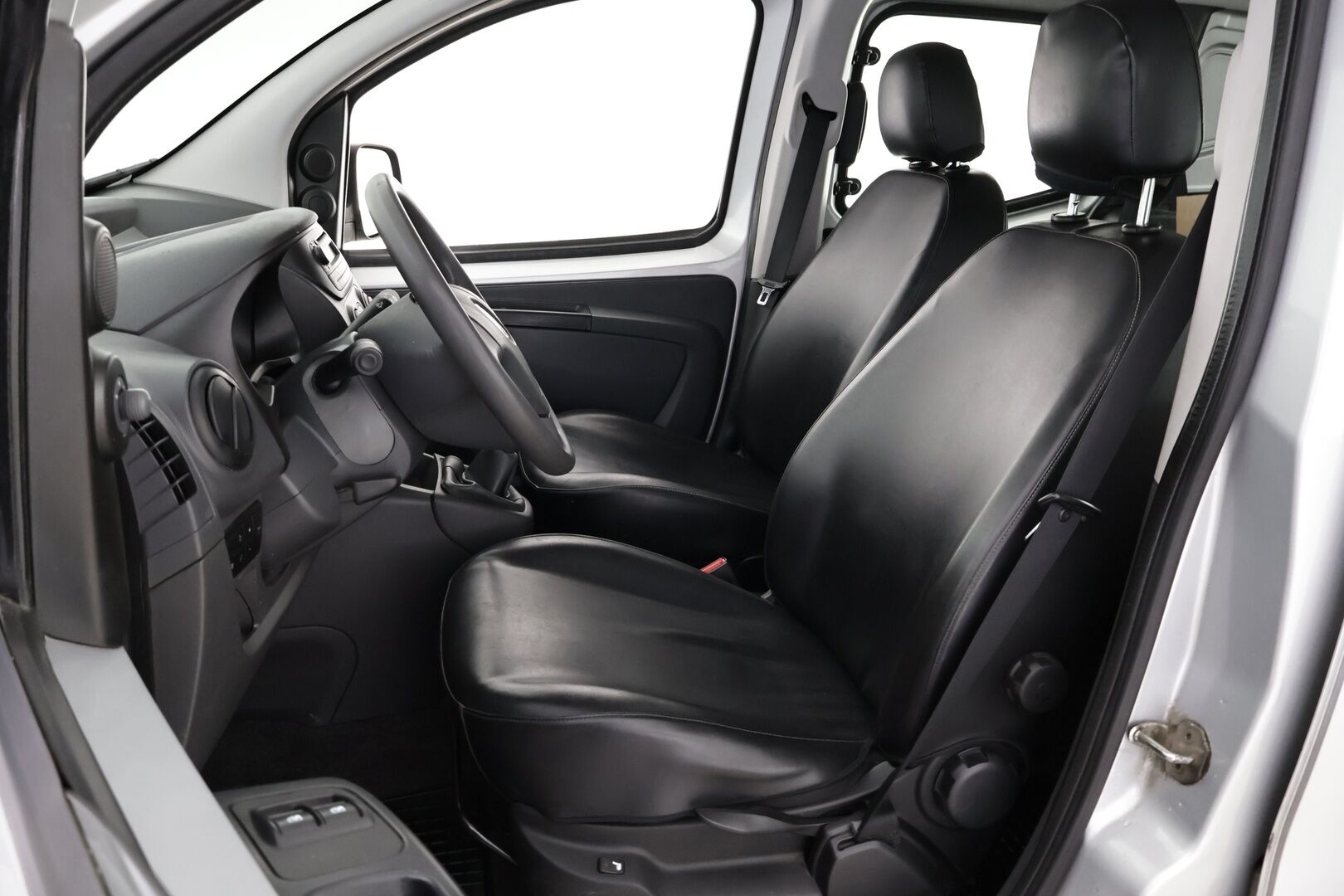 Fiat Fiorino 2010 Combi 1,3 Multijet SX - YritysOutlet - Myydään vain yrityksille - – Tämä auto myydään YritysOutlet -valikoimasta vain yritykselle