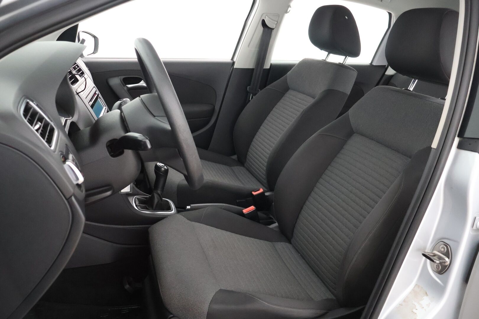 Volkswagen Polo 2011 Comfortline 1,2 TSI 77 kW (105 hv) 4-ovinen YritysOutlet - Myydään vain yrityksille - YritysOutlet - Myydään vain yrityksille