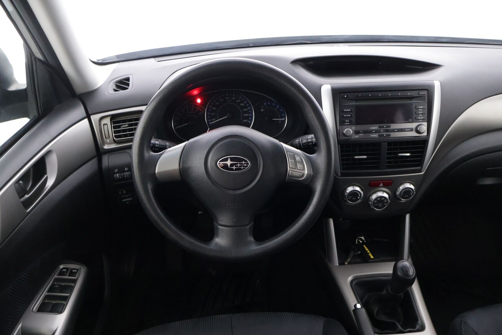 Subaru Forester 2010 X BR 4WD Manuaali - | Koukku | Vakkari | Lohko | Autoilmastointi | LED-lisävalo | Kahdet renkaat | Suomi-auto |