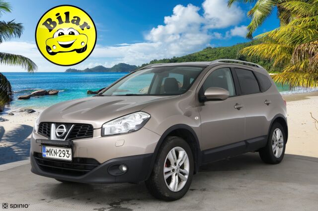 Nissan Qashqai+2 2011