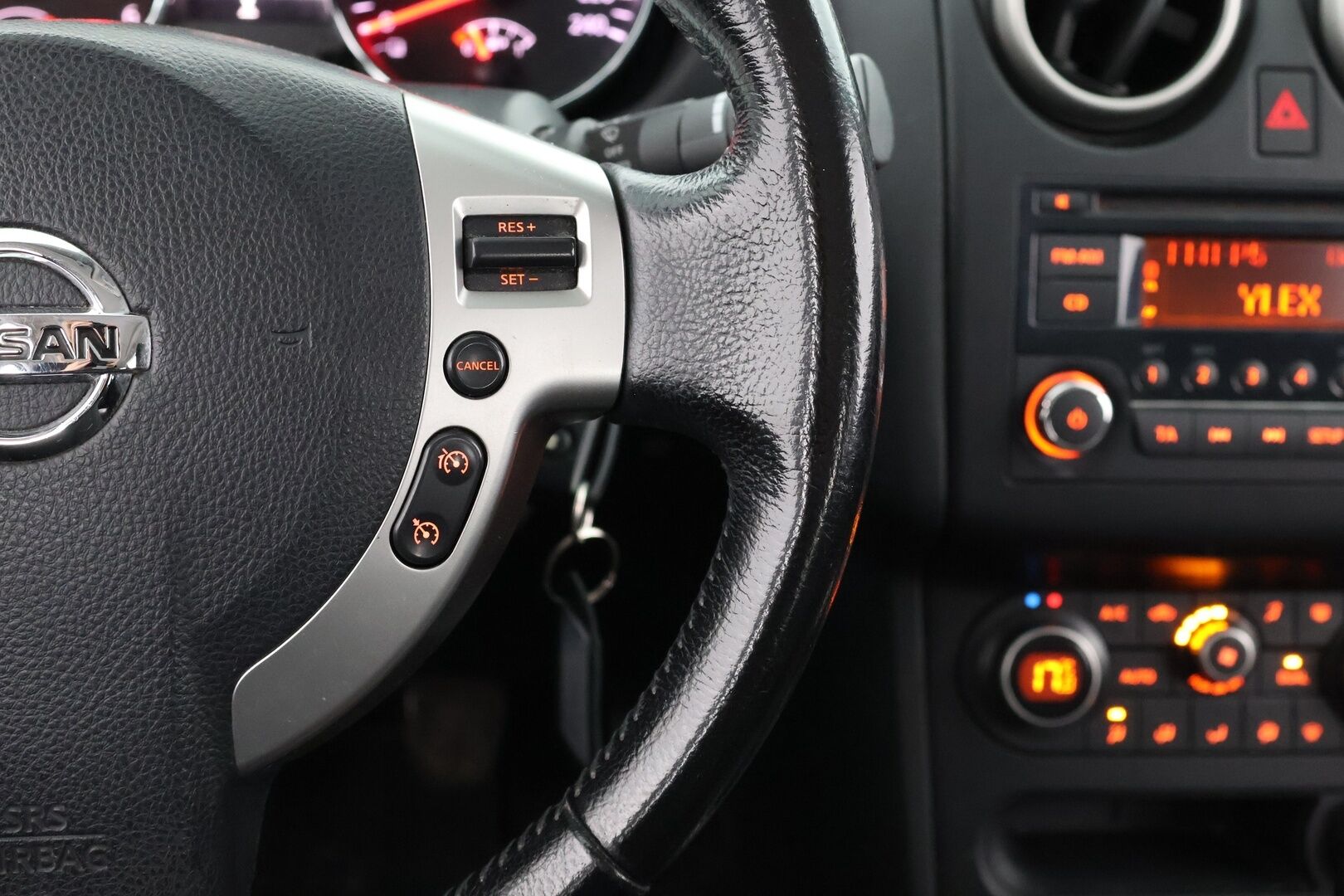 Nissan Qashqai+2 2011 1,5dCi DPF Acenta 2WD 6M/T MY11 - Myydään Huutokaupat.com:issa eniten tarjoavalle! 