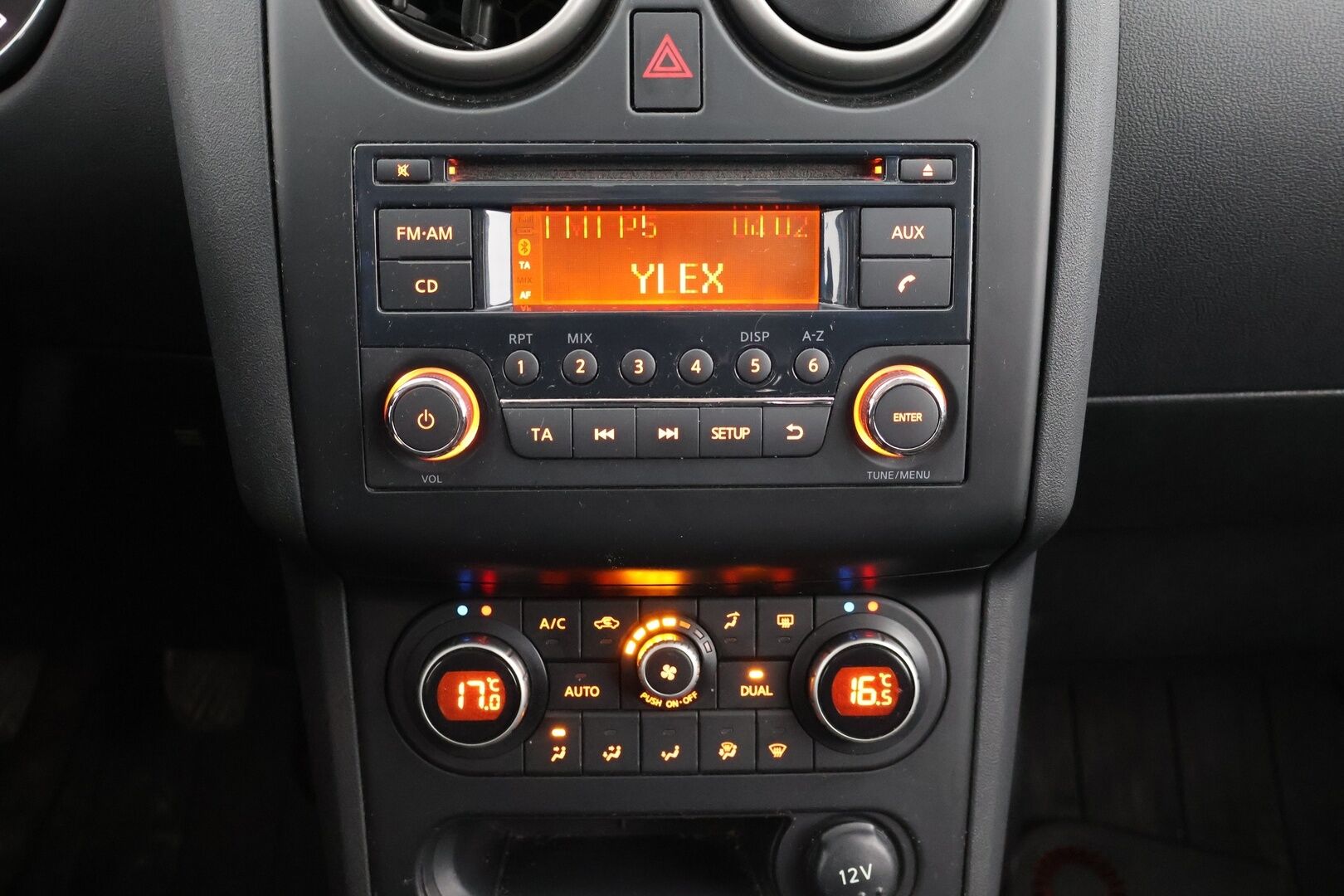 Nissan Qashqai+2 2011 1,5dCi DPF Acenta 2WD 6M/T MY11 - Myydään Huutokaupat.com:issa eniten tarjoavalle! 