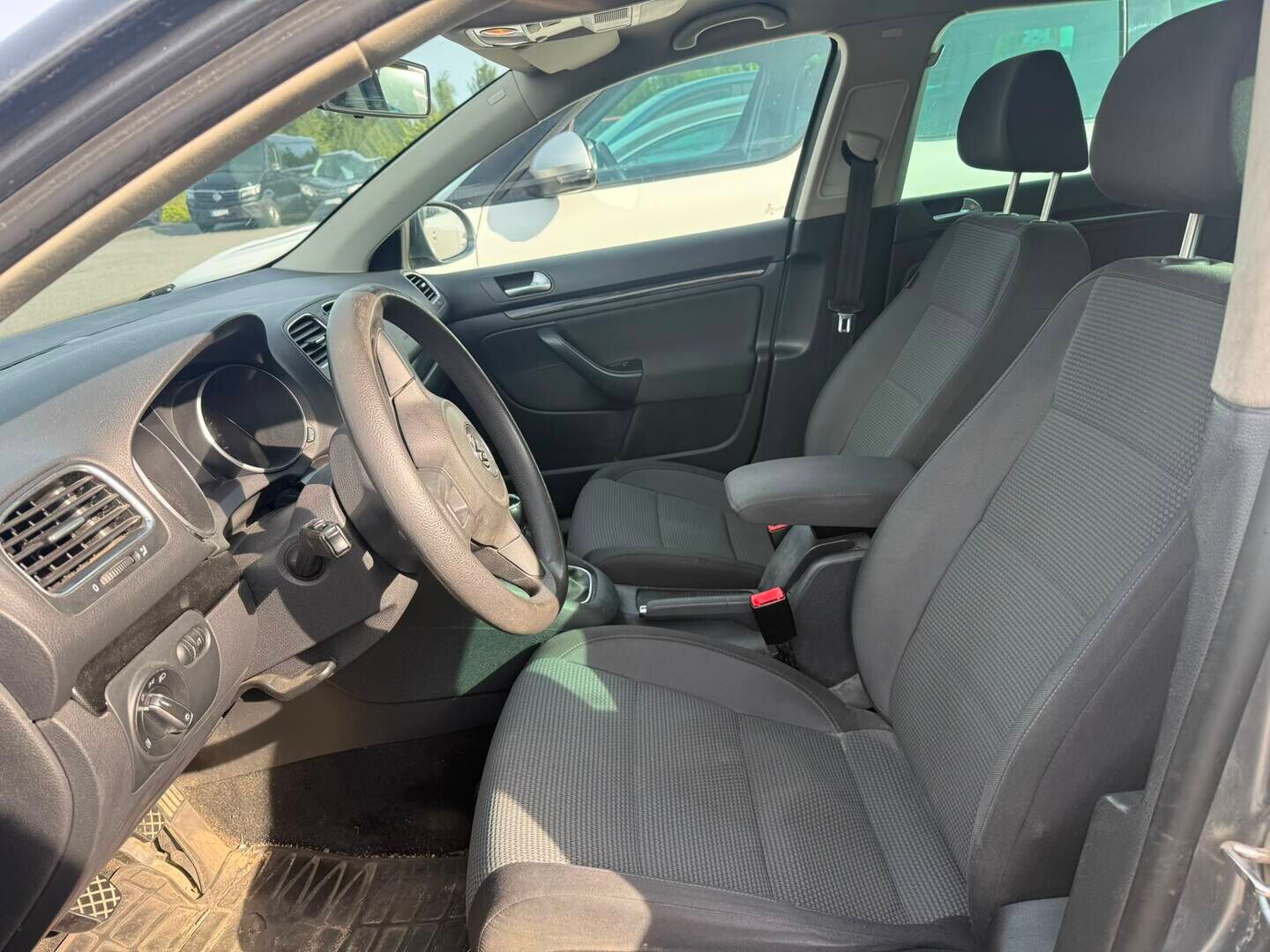Volkswagen Golf 2011 Variant Comfortline 2,0 TDI 103 kW (140 hv)