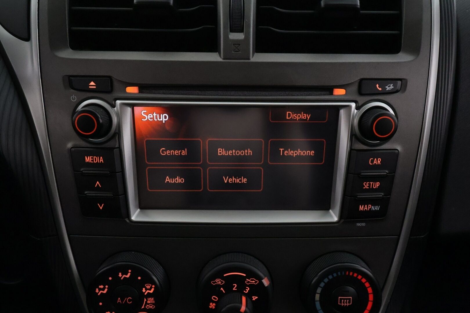 Toyota Verso-S 2011 1,33 Dual VVT-i Stop & Start Linea Sol * Webasto / P.kamera / 2xRenkaat / Suomi-auto / Bluetooth *