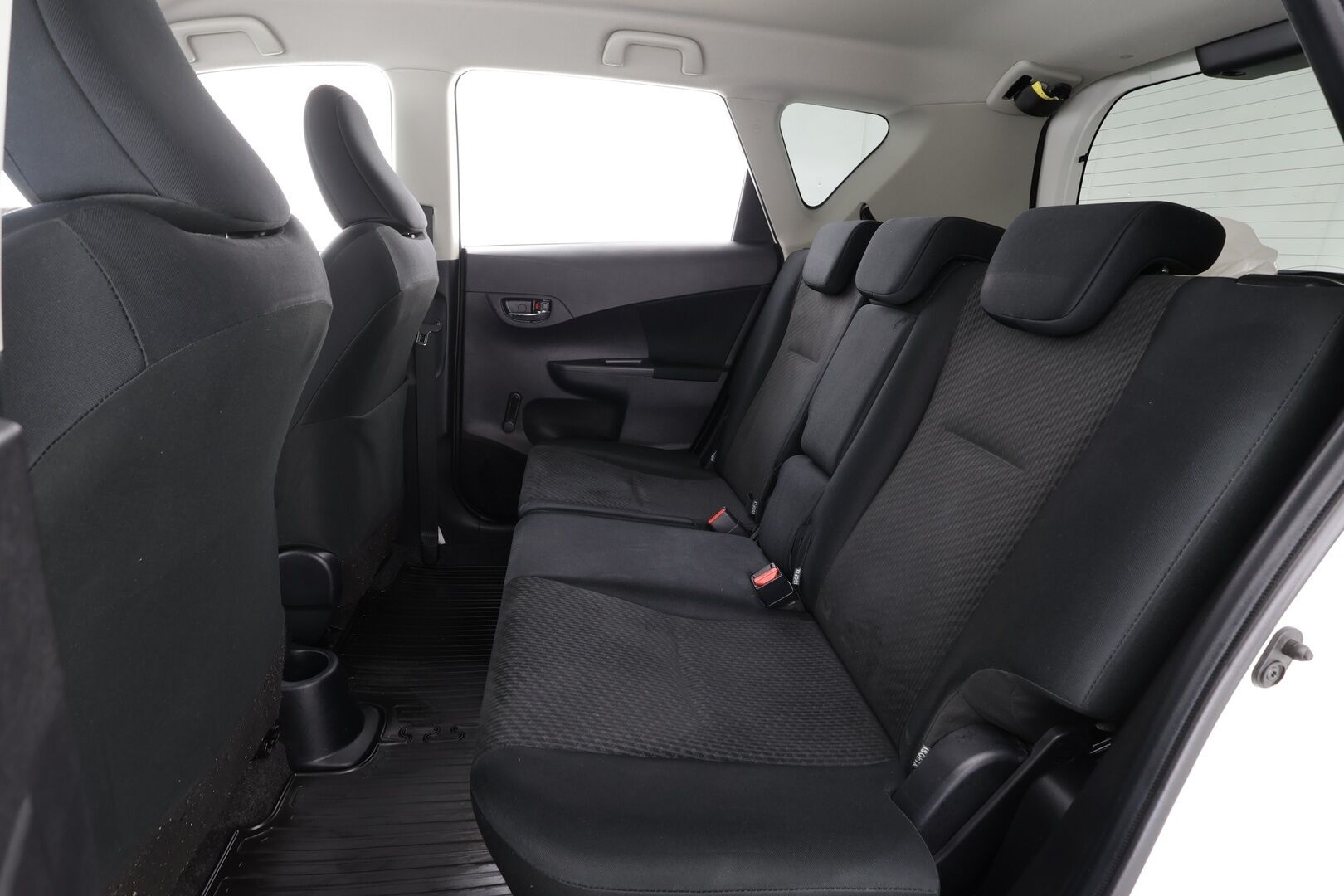 Toyota Verso-S 2011 1,33 Dual VVT-i Stop & Start Linea Sol * Webasto / P.kamera / 2xRenkaat / Suomi-auto / Bluetooth *