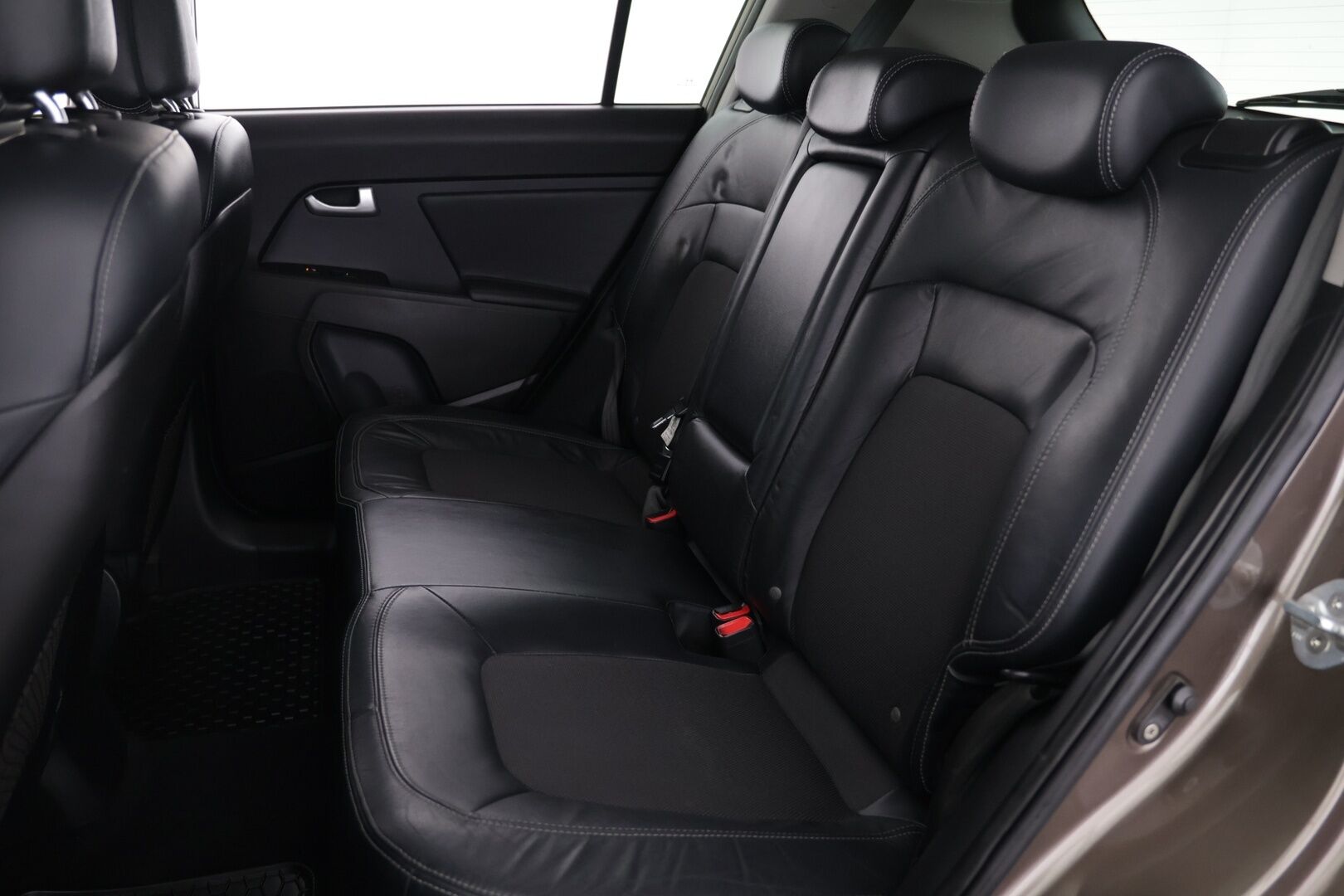 Kia Sportage 2012 1,6 ISG Urban EX EcoDynamics - | Koukku! | 2x Avain | Ratinlämmitin! | Vakkari! |