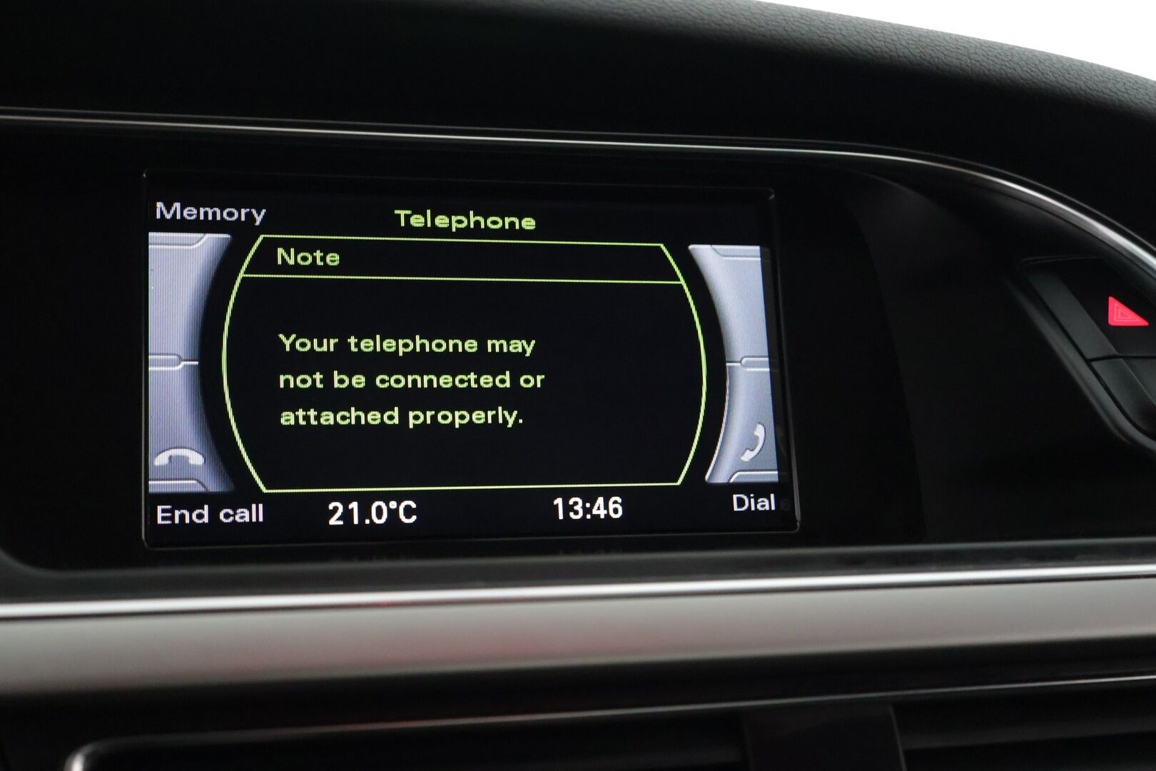 Audi A4 2013 Sedan Business 1,8 TFSI 125 kW multitronic *MYYDÄÄN HUUTOKAUPAT.COM*