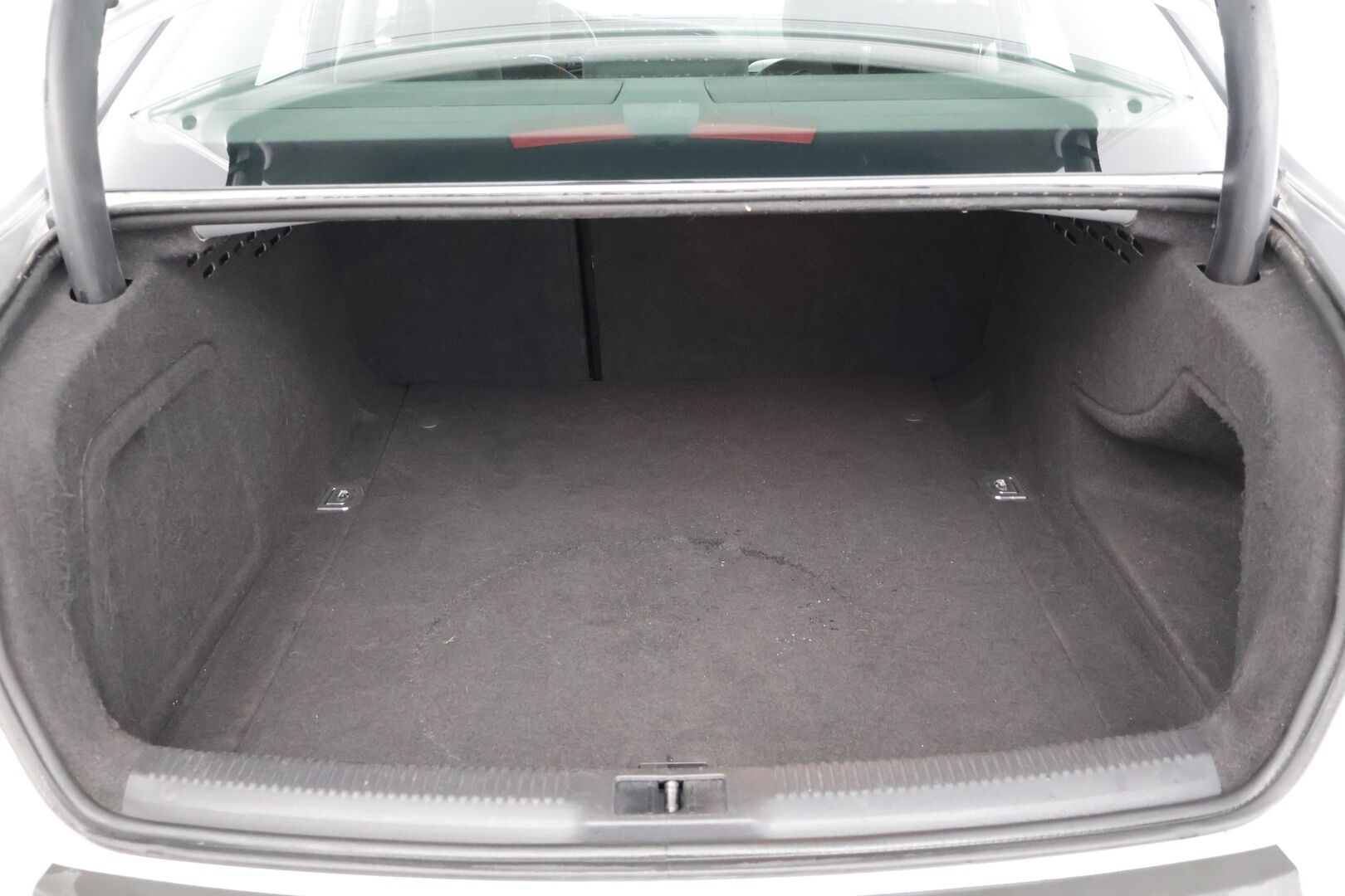 Audi A4 2013 Sedan Business 1,8 TFSI 125 kW multitronic *MYYDÄÄN HUUTOKAUPAT.COM*