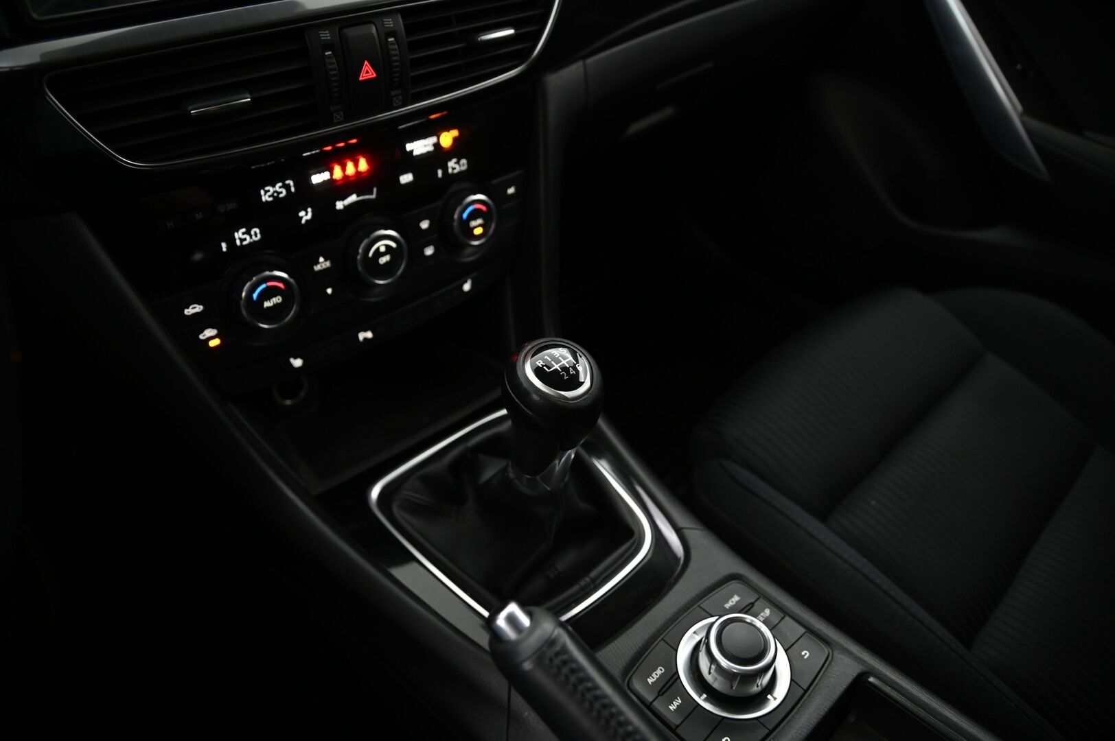 Mazda 6 2013 Sport Wagon 2,0 (165) SKYACTIV-G Premium Plus 6MT **Vakkari / Navi / Kaistavahti / Koukku / Lohko**