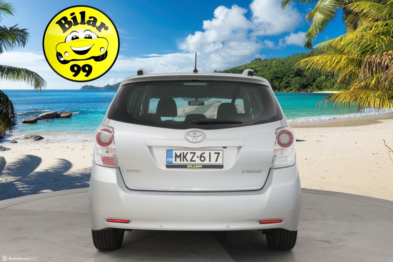 Toyota Verso 2013 1,8 Valvematic Family Multidrive S 7p - Merkkiliikkeen huoltohistoria / P-kamera / Lohko / P-tutkat / Bluetooth