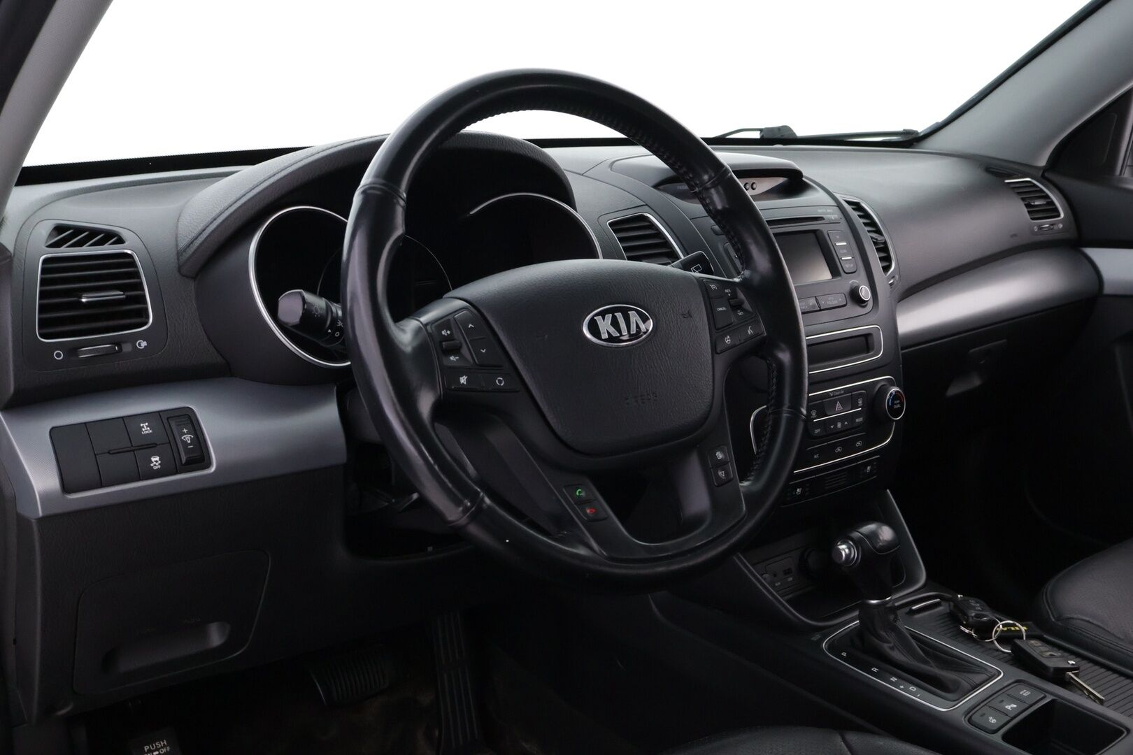 Kia Sorento 2013 2,2 CRDi AWD TX A/T 5P - Suomiauto | Panorama | Ilmastoidut Nahat | Vetokoukku | Lohko&Sisäpistoke | Peruutuskamera | Huippuvarusteet!