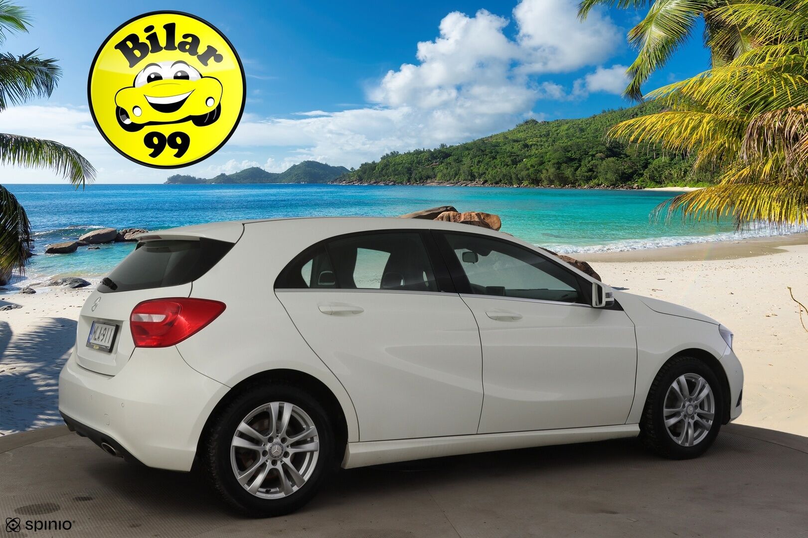 Mercedes-Benz A 2013 180 BE* Tutkat / Puolinahkapenkit / Vakkari * - * kahdet hyväkuntoiset renkaat alumiinivanteilla / Suomi-auto / säännöllisesti huollettu / Juuri huollettu *