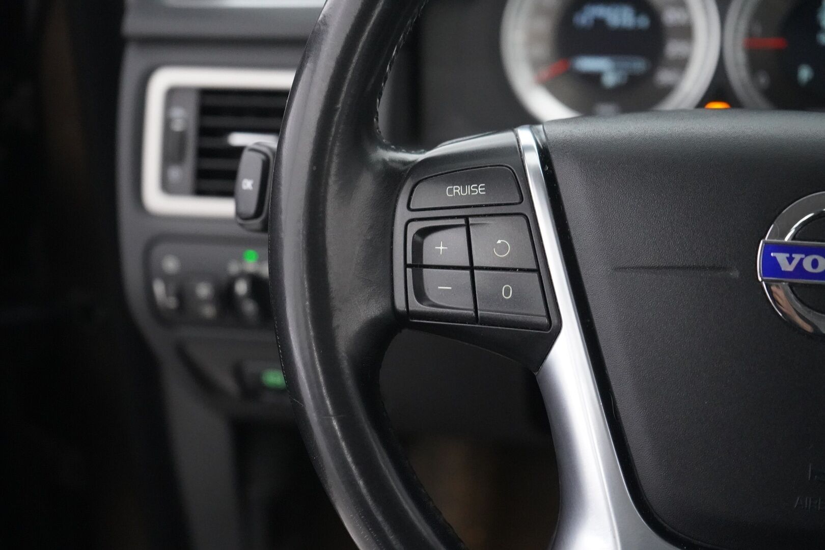 Volvo XC70 2012 D5 AWD Summum Business aut - YritysOutlet - Myydään vain yrityksille