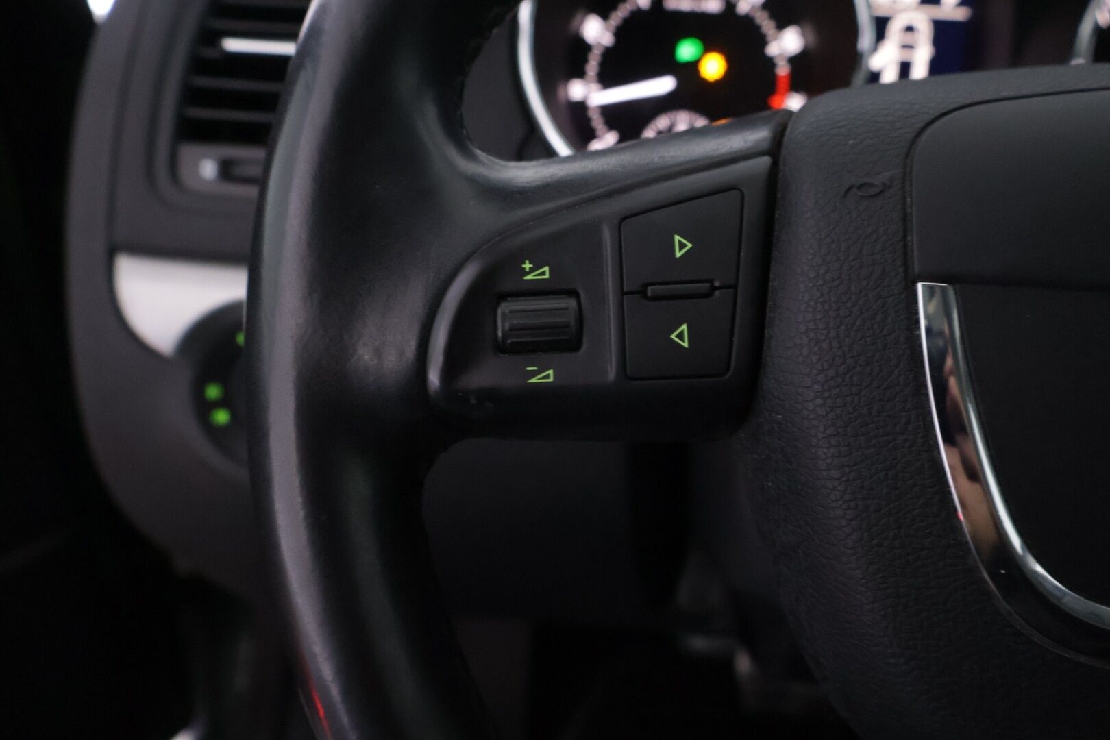 Skoda Yeti 2013 1,2 TSI Experience DSG Autom - | Vetokoukku | Lohkolämmmitin | Vakkari |