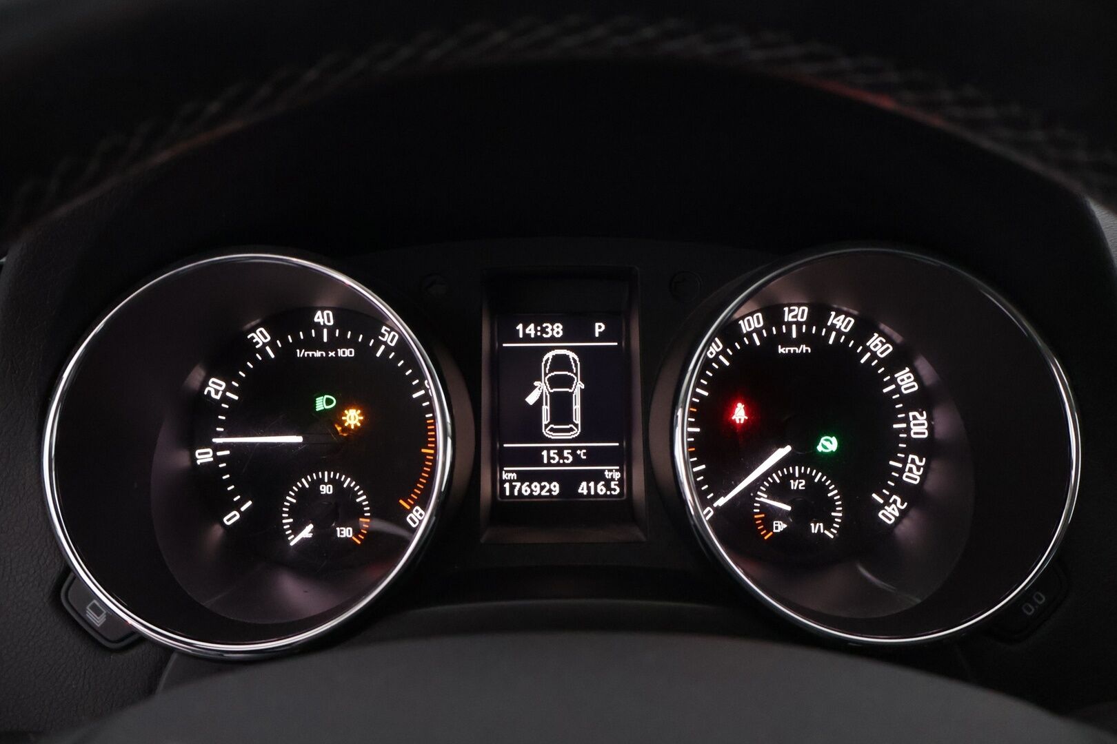 Skoda Yeti 2013 1,2 TSI Experience DSG Autom - | Vetokoukku | Lohkolämmmitin | Vakkari |