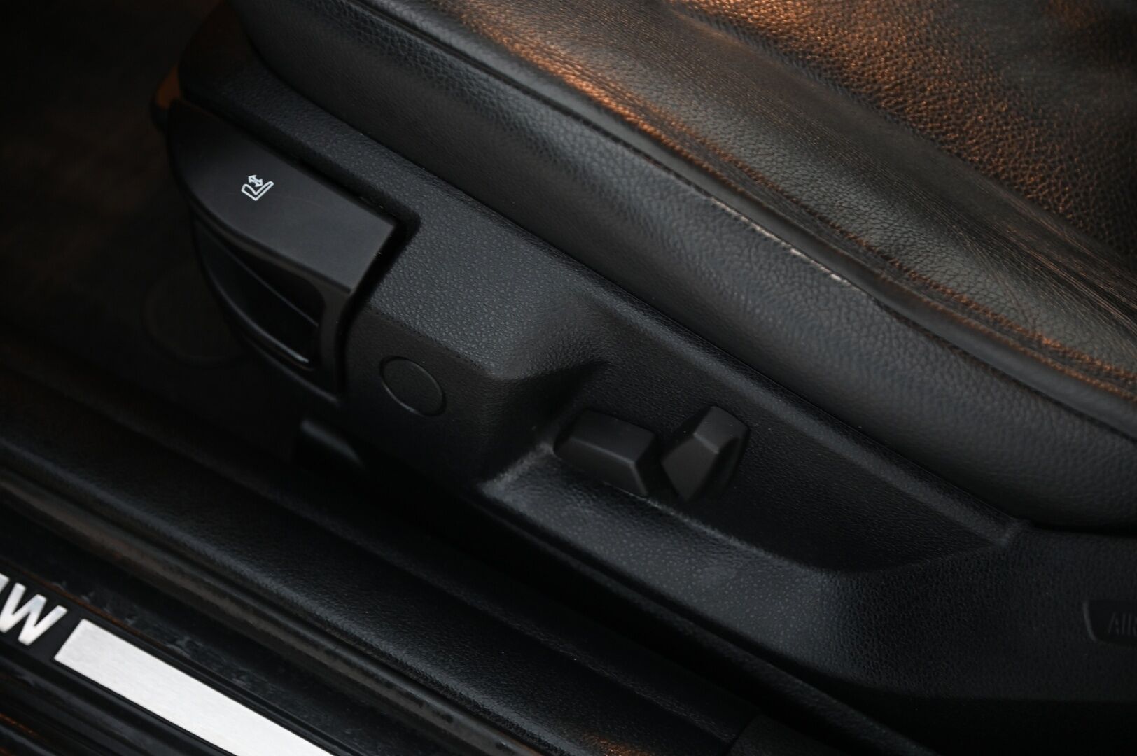 BMW 520 2013 TwinPower Turbo A F10 Sedan Business Automatic Edition*YritysOutlet - Myydään vain yrityksille* - *YritysOutlet - Myydään vain yrityksille*