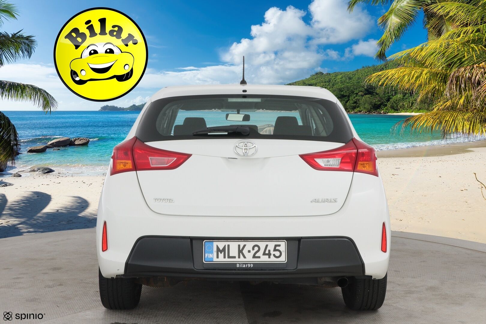 Toyota Auris 2013 1,6 Valvematic Life 5ov - | Lohko+Sisä | 2x Renkaat | 2x Avaimet | Suomi-auto |