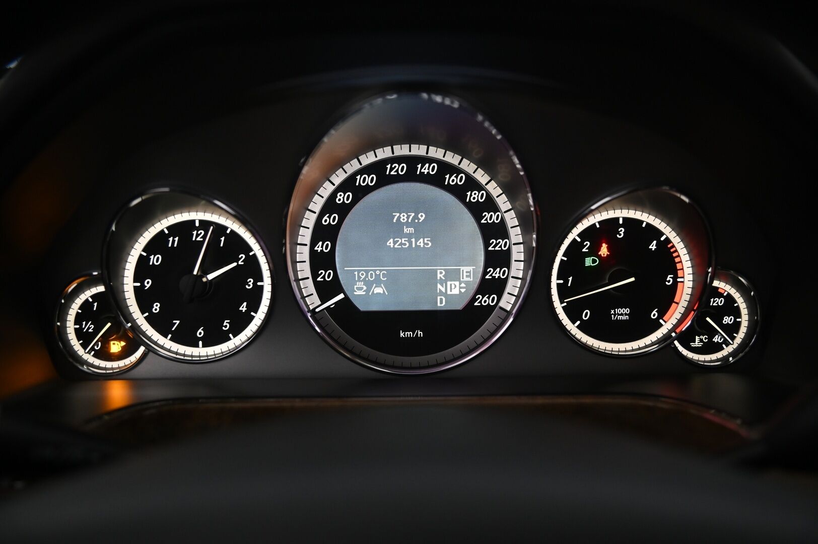 Mercedes-Benz E 2010 E 350 CDI 4MATIC ***MYYDÄÄN HUUTOKAUPAT.COM*** - ***MYYDÄÄN HUUTOKAUPAT.COM***