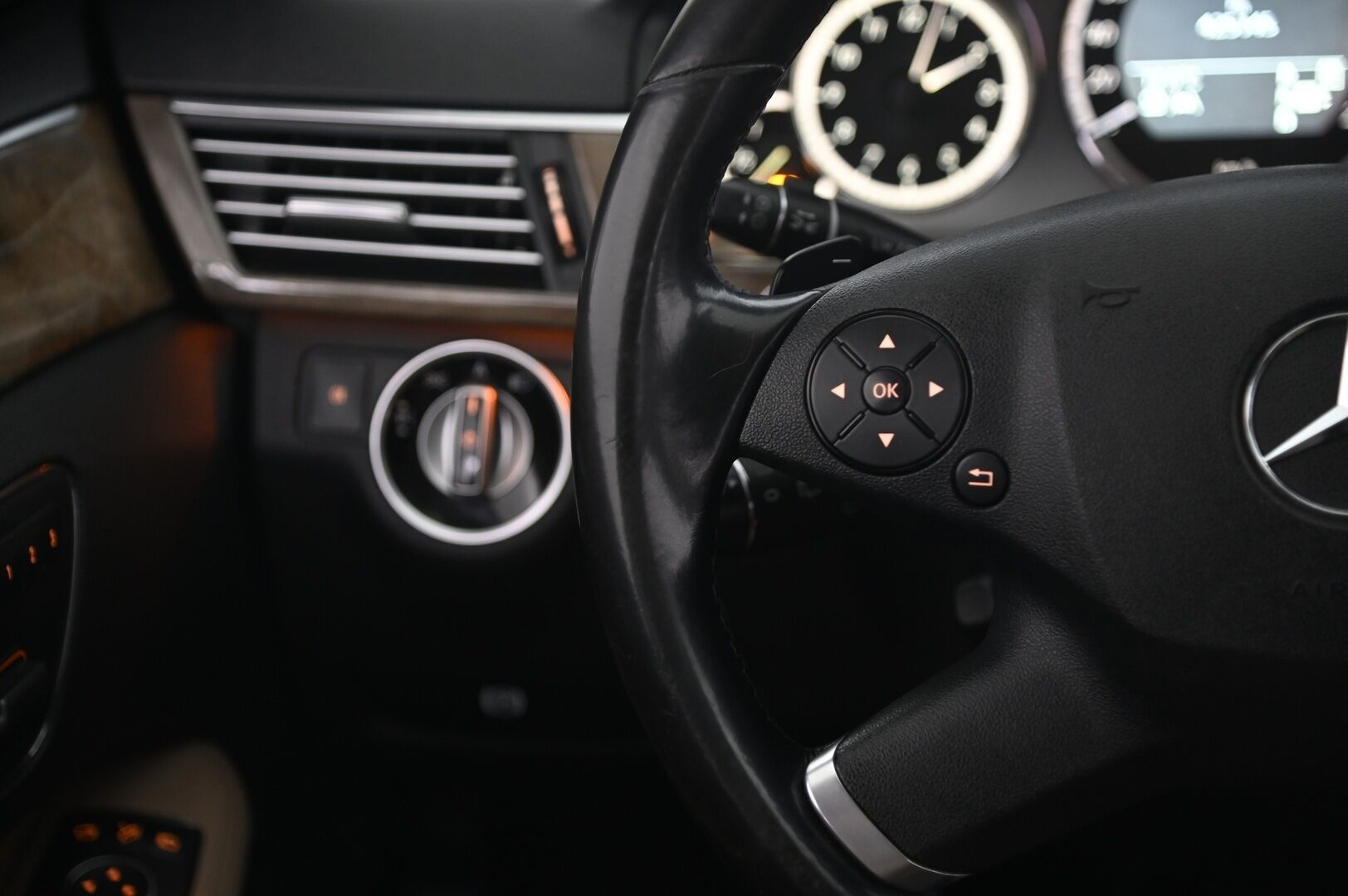 Mercedes-Benz E 2010 E 350 CDI 4MATIC ***MYYDÄÄN HUUTOKAUPAT.COM*** - ***MYYDÄÄN HUUTOKAUPAT.COM***