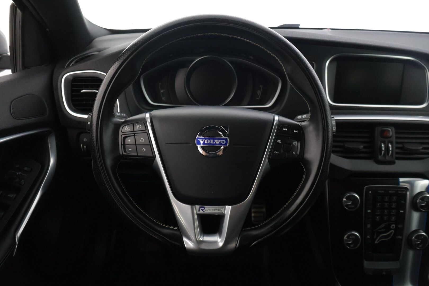 Volvo V40 2013 T3 R-Design - | R-Design | Suomi-auto | Digimittaristo | Keyless | Nahka-alcantara | Xenon | Vakionopeudensäädin | Lohkolämmitin | 2x Renkaat & Vanteet |