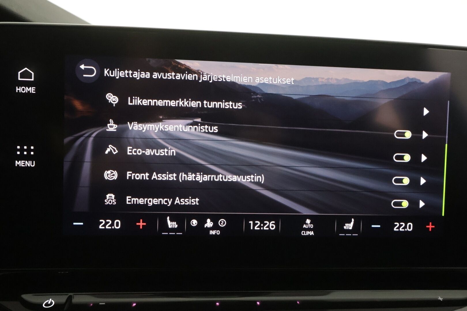Skoda Octavia 2024 1.0 TSI Style eTEC DSG Autom. - | ACC | Webasto | Koukku | Skoda crystal Matrix-LED | Keyless | P.Kamera | Apple&Android | 1.Om Suomi-auto | Kahdet Renkaat |