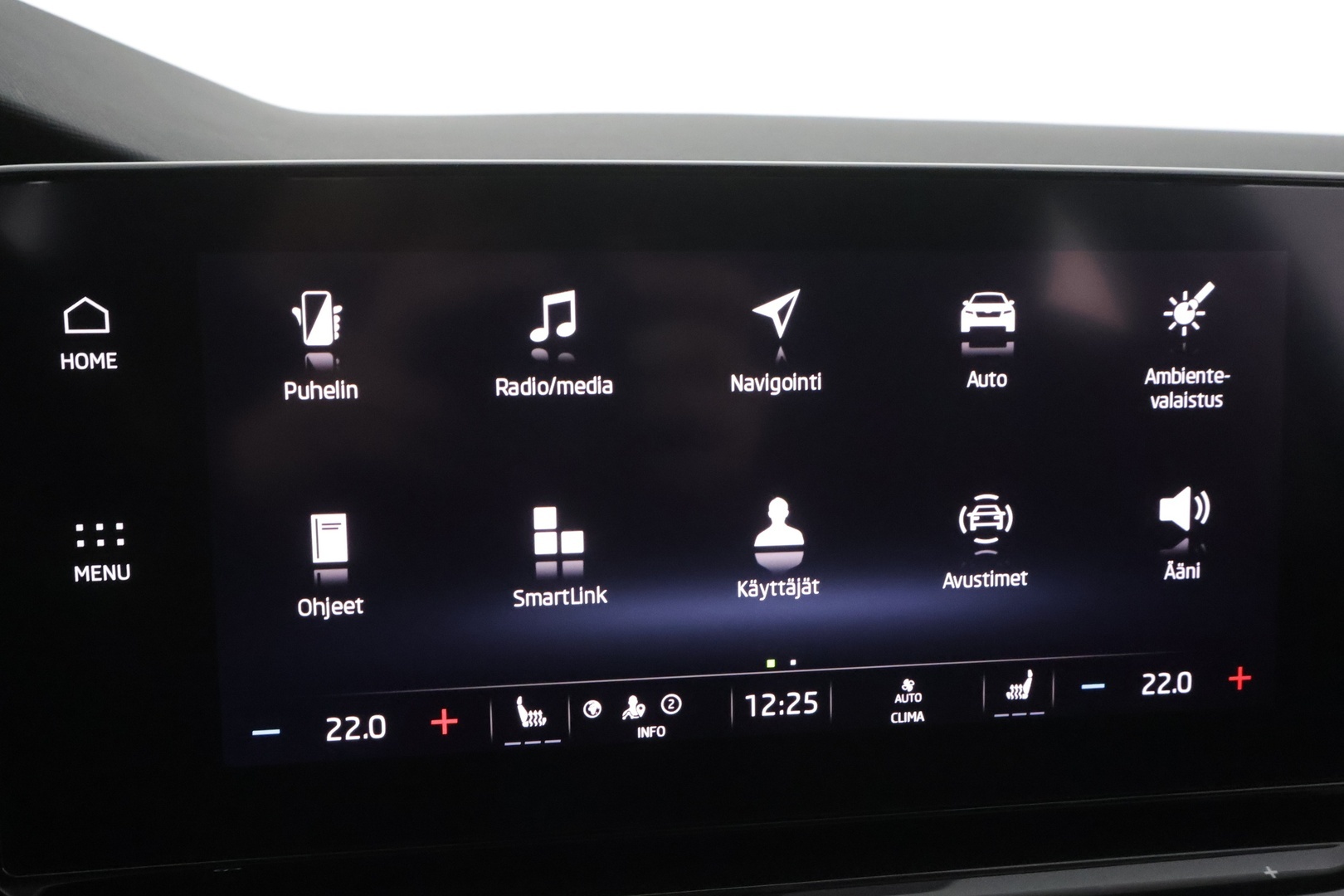 Skoda Octavia 2024 1.0 TSI Style eTEC DSG Autom. - | ACC | Webasto | Koukku | Skoda crystal Matrix-LED | Keyless | P.Kamera | Apple&Android | 1.Om Suomi-auto | Kahdet Renkaat |