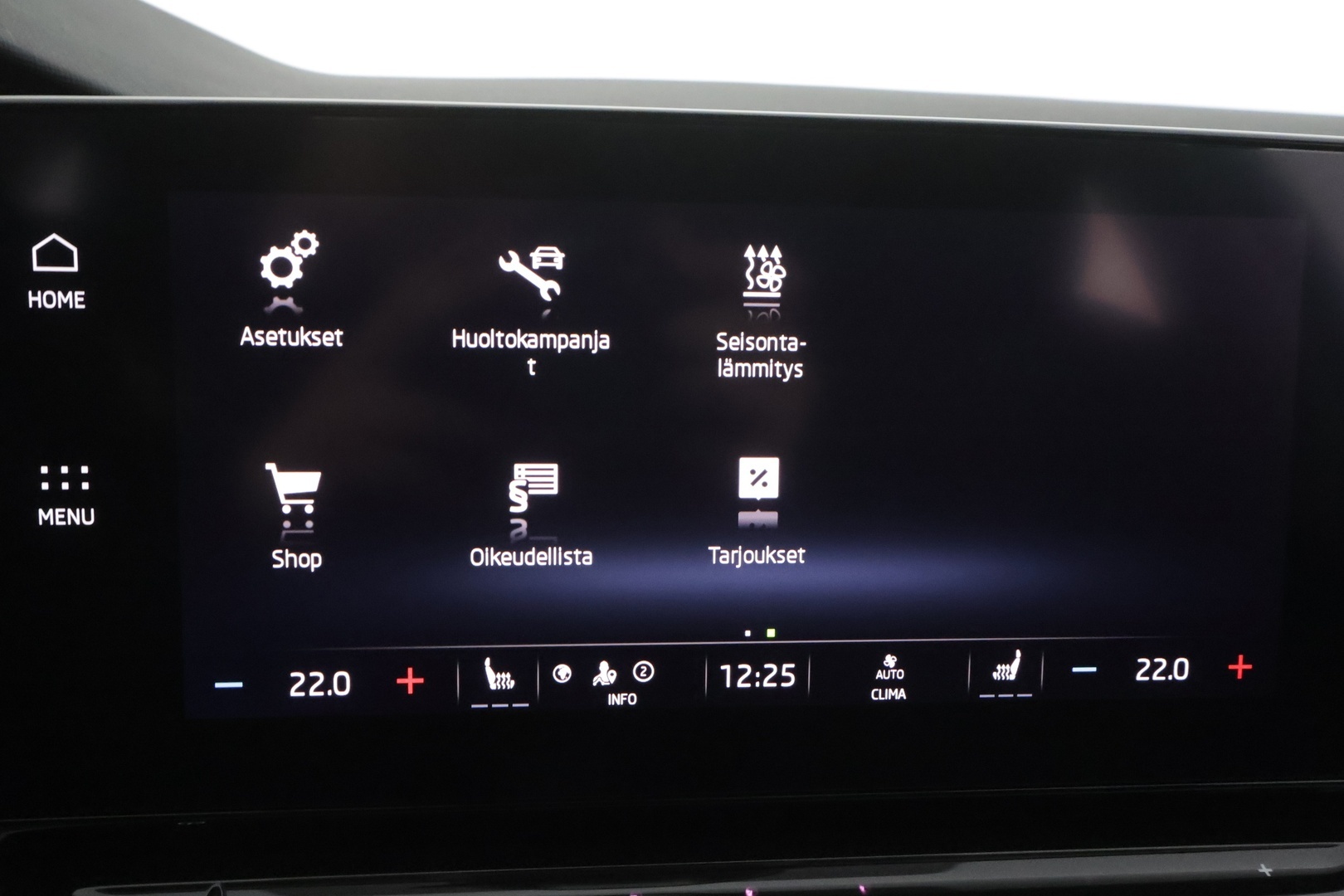 Skoda Octavia 2024 1.0 TSI Style eTEC DSG Autom. - | ACC | Webasto | Koukku | Skoda crystal Matrix-LED | Keyless | P.Kamera | Apple&Android | 1.Om Suomi-auto | Kahdet Renkaat |