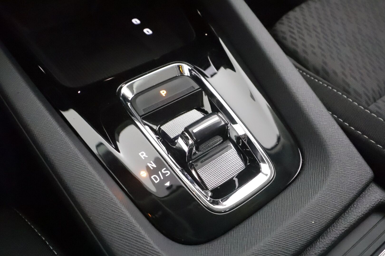Skoda Octavia 2024 1.0 TSI Style eTEC DSG Autom. - | ACC | Webasto | Koukku | Skoda crystal Matrix-LED | Keyless | P.Kamera | Apple&Android | 1.Om Suomi-auto | Kahdet Renkaat |