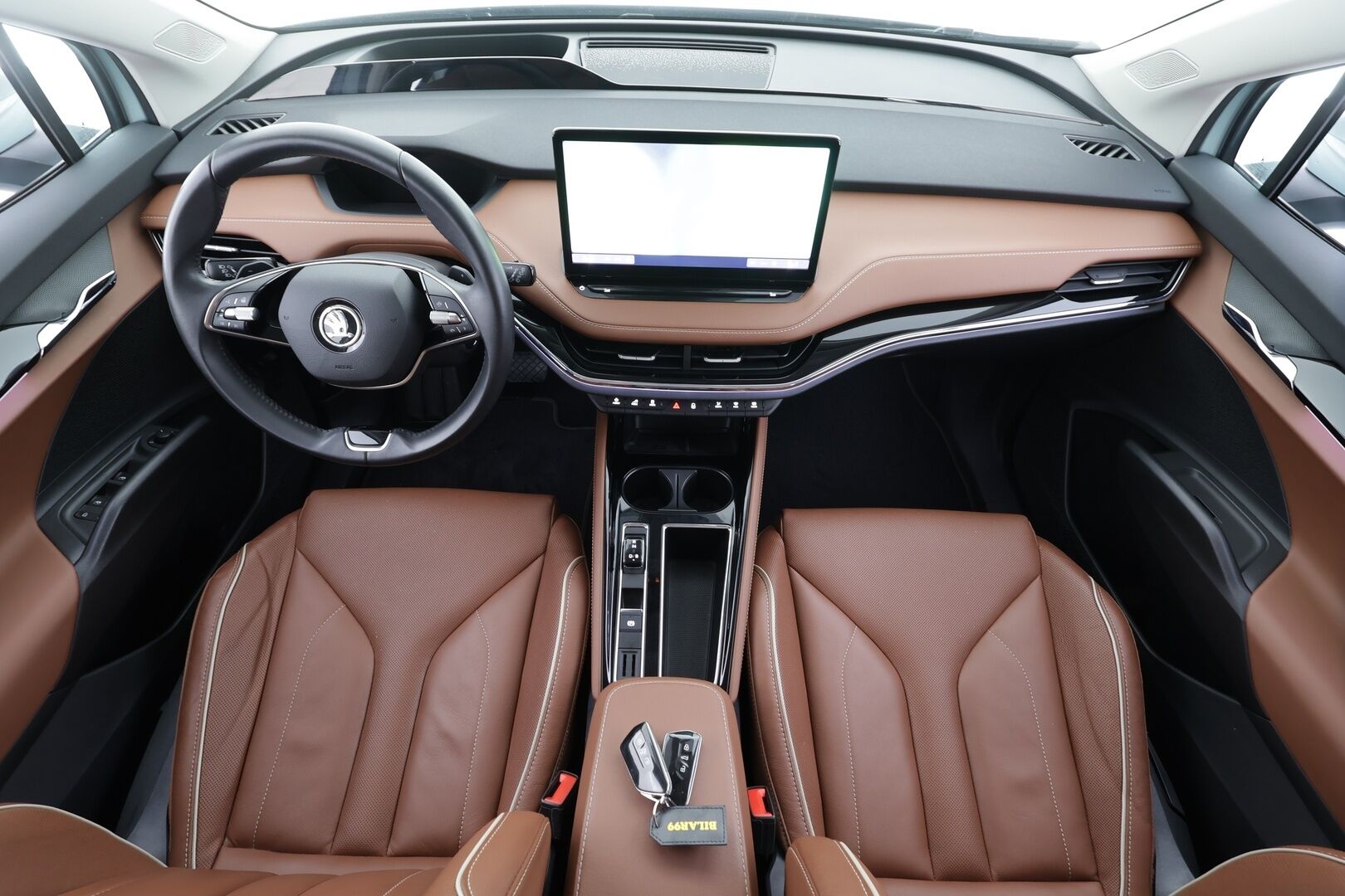 Skoda Enyaq 2024 85 Style BusinessLine - | ILP | Koukku | Canton | HUD | ACC | Matrix-LED | Muistipenkki | P.Kamera | Kaistavahti | Navi | Keyless | Merkkihuollot | Kahdet renkaat | 1-om Suomi-auto |