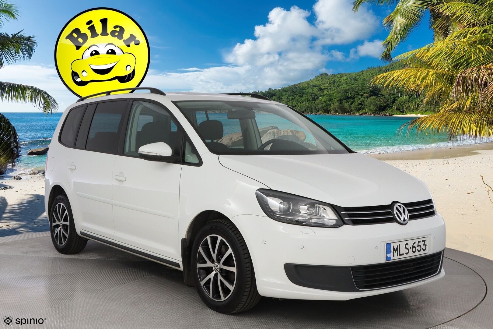 Volkswagen Touran 2014 Comfortline 1,6 TDI 77 kW (105 hv) BlueMotion Technology DSG-automaatti - Suomiauto | Webasto | Vetokoukku | 7-paikkainen | Panorama | Vakkari | P-tutkat | Jakopää tehty | Huippusiisti!