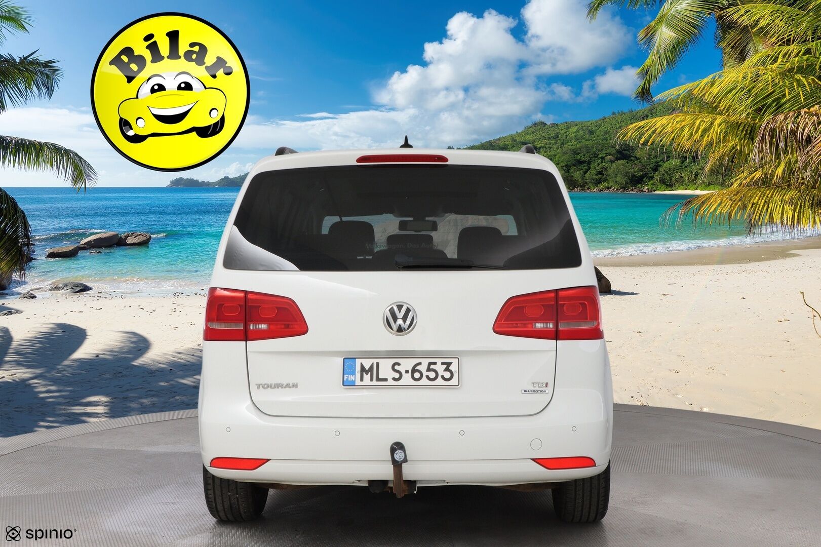 Volkswagen Touran 2014 Comfortline 1,6 TDI 77 kW (105 hv) BlueMotion Technology DSG-automaatti - Suomiauto | Webasto | Vetokoukku | 7-paikkainen | Panorama | Vakkari | P-tutkat | Jakopää tehty | Huippusiisti!