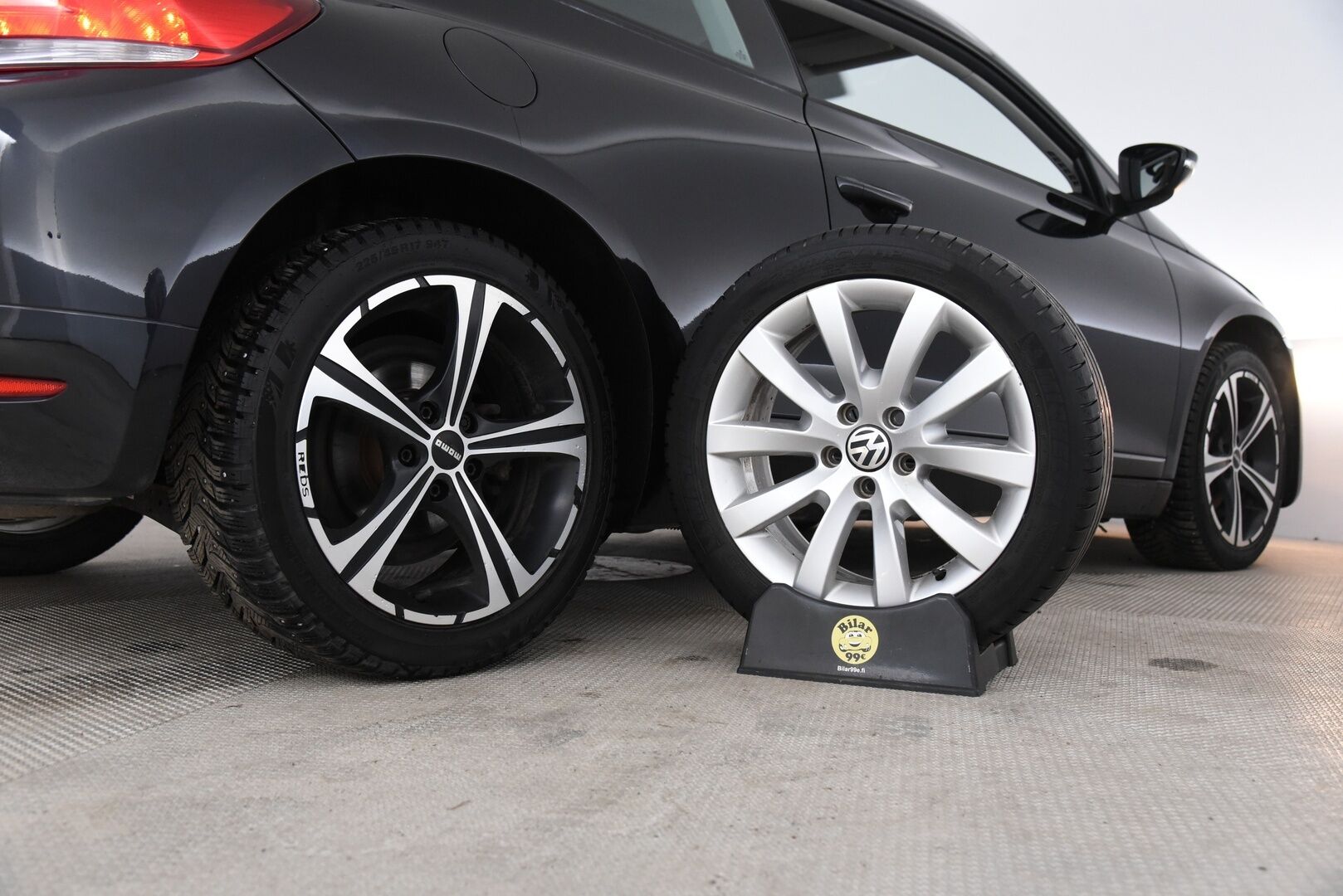 Volkswagen Scirocco 2012 2,0 TDI 103 kW (140 hv) BlueMotion Technology / Vakkari / Bluetooth / Navi / 2x Aluvanteet - Hihna tehty / Hiljattain huollettu!