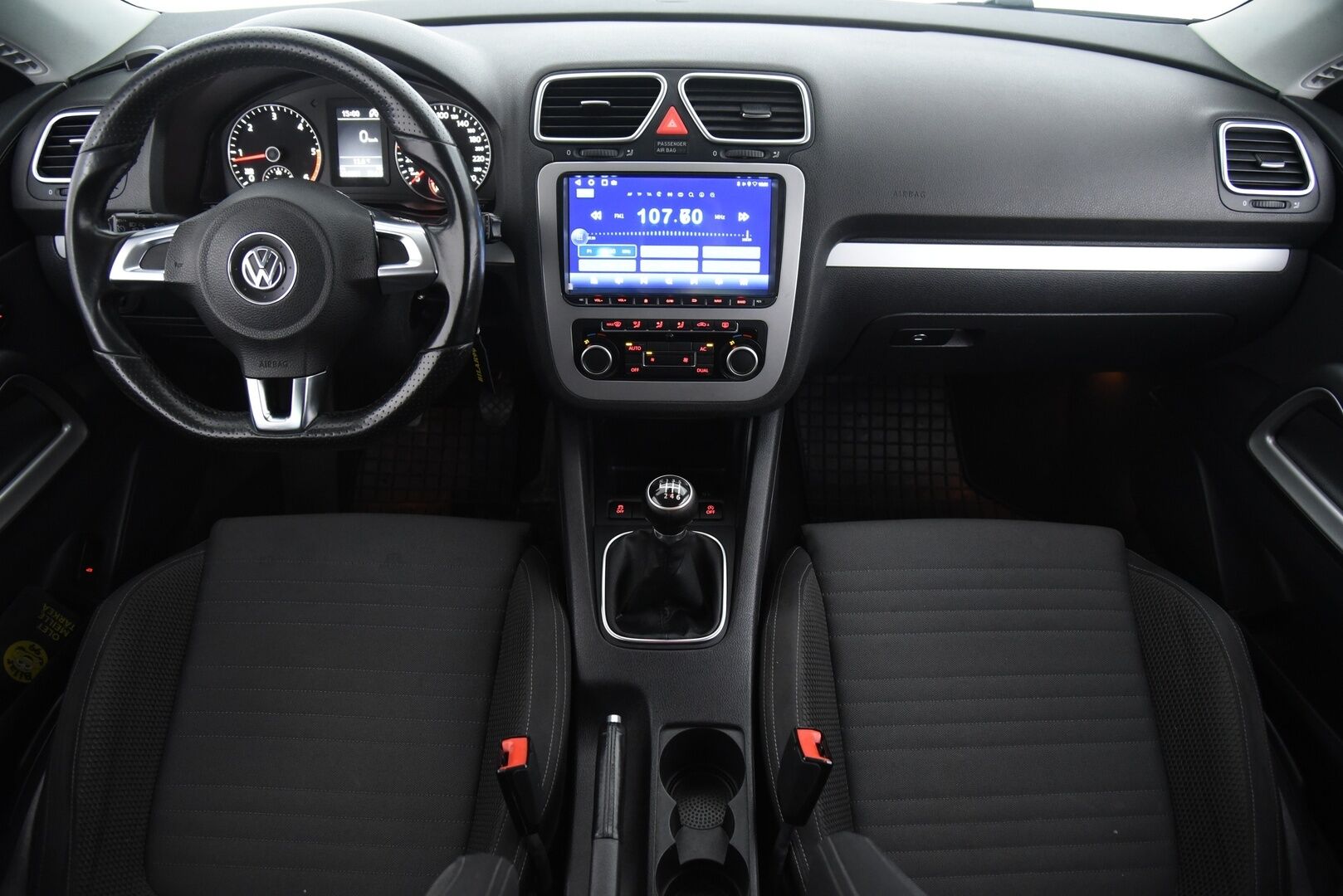 Volkswagen Scirocco 2012 2,0 TDI 103 kW (140 hv) BlueMotion Technology / Vakkari / Bluetooth / Navi / 2x Aluvanteet - Hihna tehty / Hiljattain huollettu! - HULLUT AVAJAISHULINAT KORKOTARJOUS 3,29 %