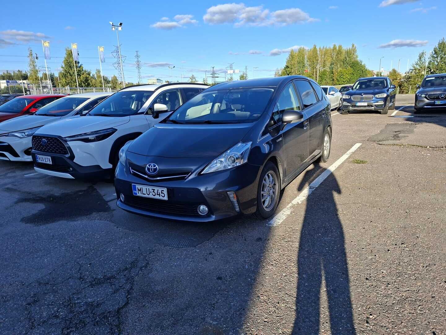 Toyota Prius+ 2014 Active 7p - | HUD | P-Kamera | Merkkipakka! | Vakkari |