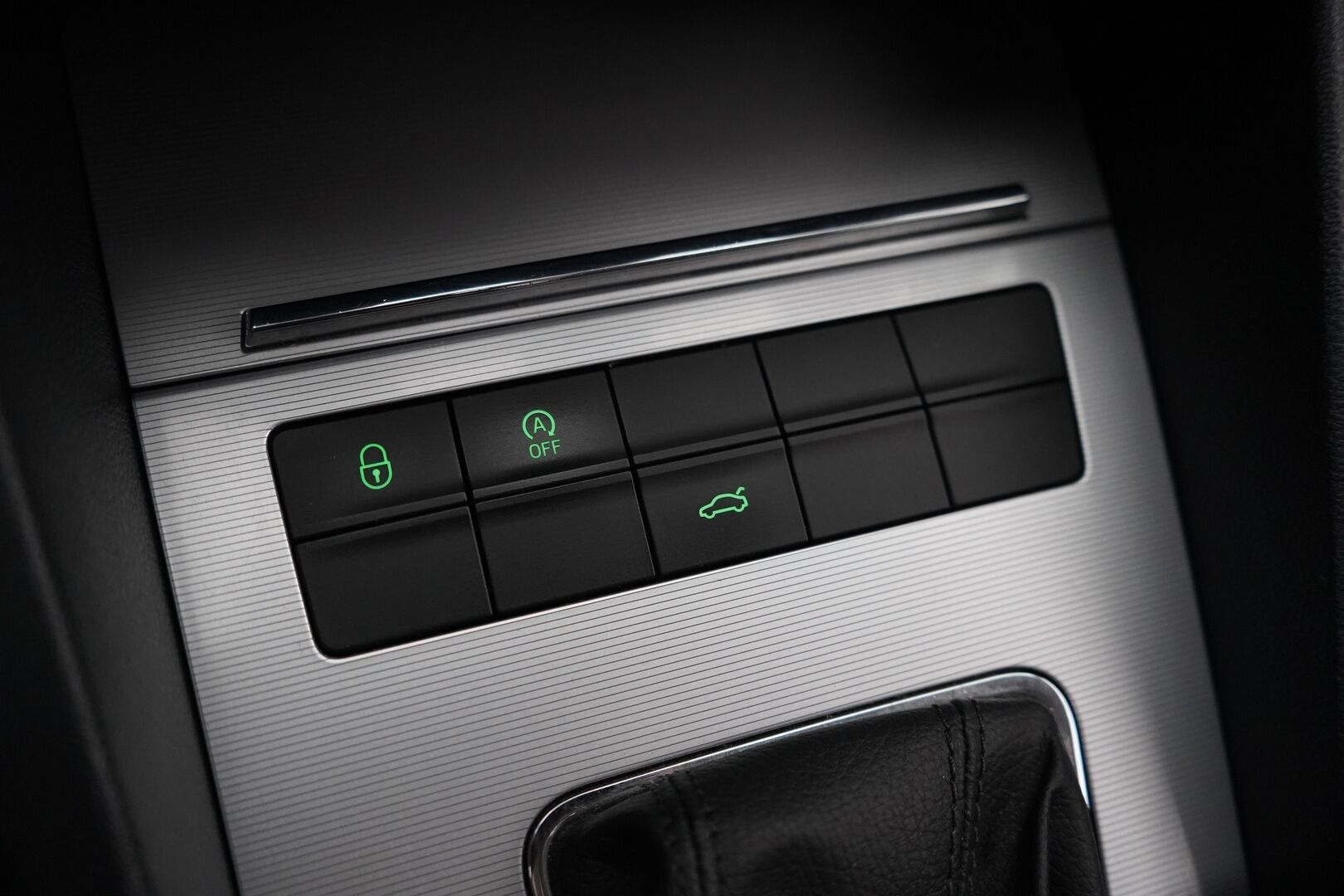 Skoda Octavia 2014 1.4 TSI Combi Elegance DSG *Webasto / Tutkat / Vakkari / Vetokoukku* - Suomi-auto / Viimeisin huolto 212tkm / Kahdet alumiinivanteet / Kahdet Nokian renkaat