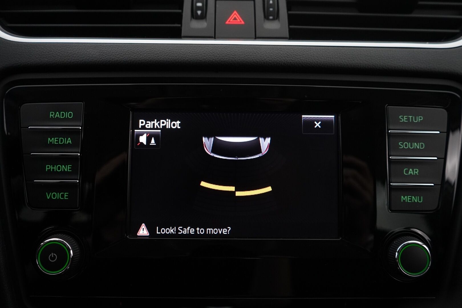 Skoda Octavia 2014 1.4 TSI Combi Elegance DSG *Webasto / Tutkat / Vakkari / Vetokoukku* - Suomi-auto / Viimeisin huolto 212tkm / Kahdet alumiinivanteet / Kahdet Nokian renkaat