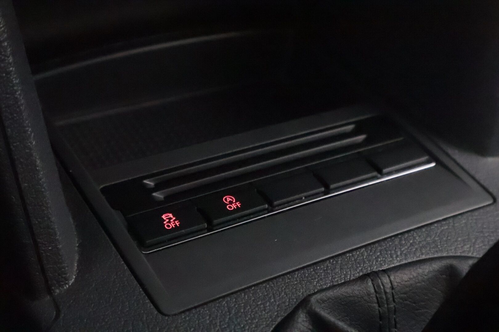 Volkswagen Touran 2014 Comfortline 1,2 TSI 77 kW (105 hv) BlueMotion Technology - YritysOutlet - Myydään vain yrityksille - 7PAIKKAINEN / - YritysOutlet - Myydään vain yrityksille