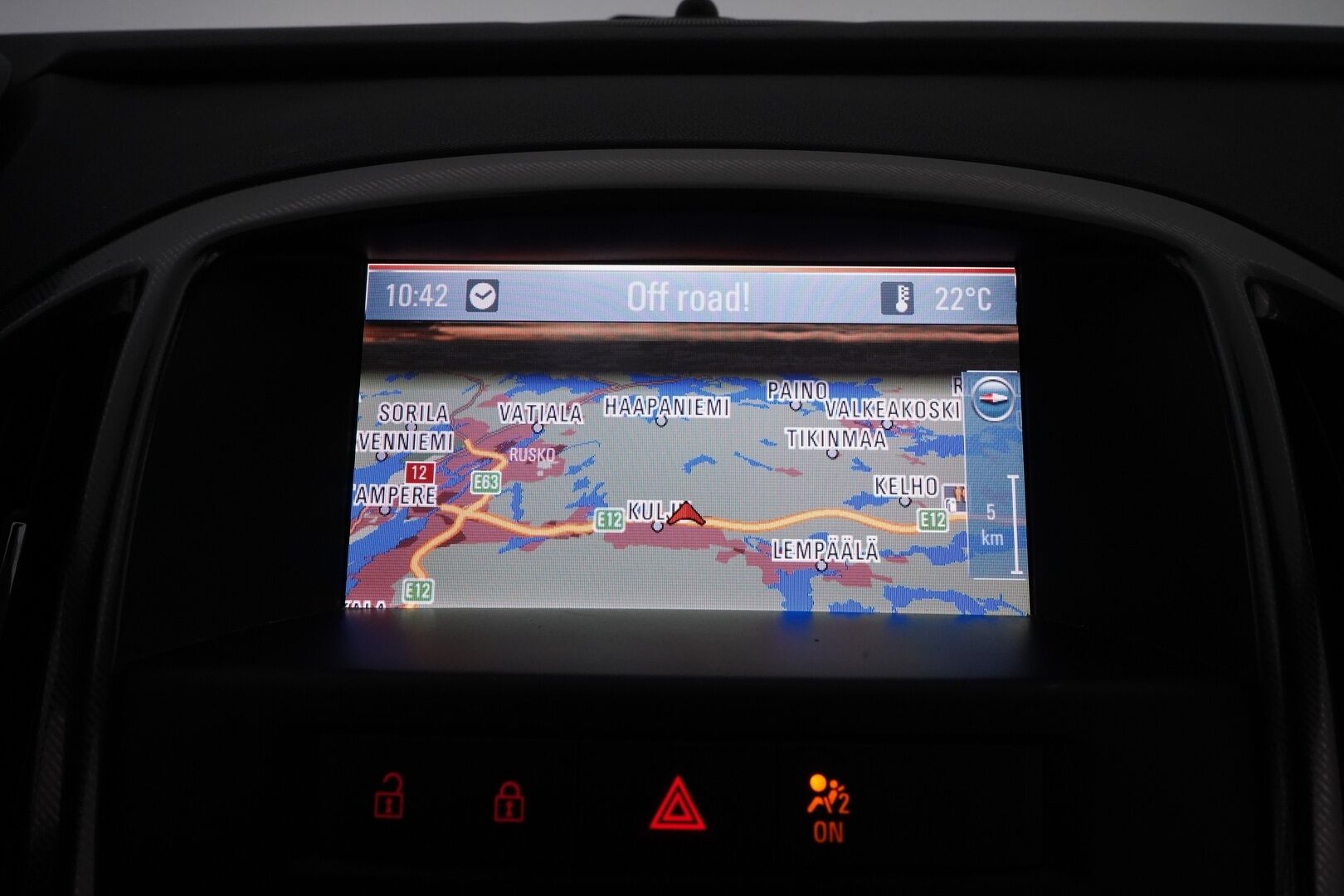 Opel Astra 2010 - YritysOutlet - Myydään vain yrityksille - – Tämä auto myydään YritysOutlet -valikoimasta vain yritykselle