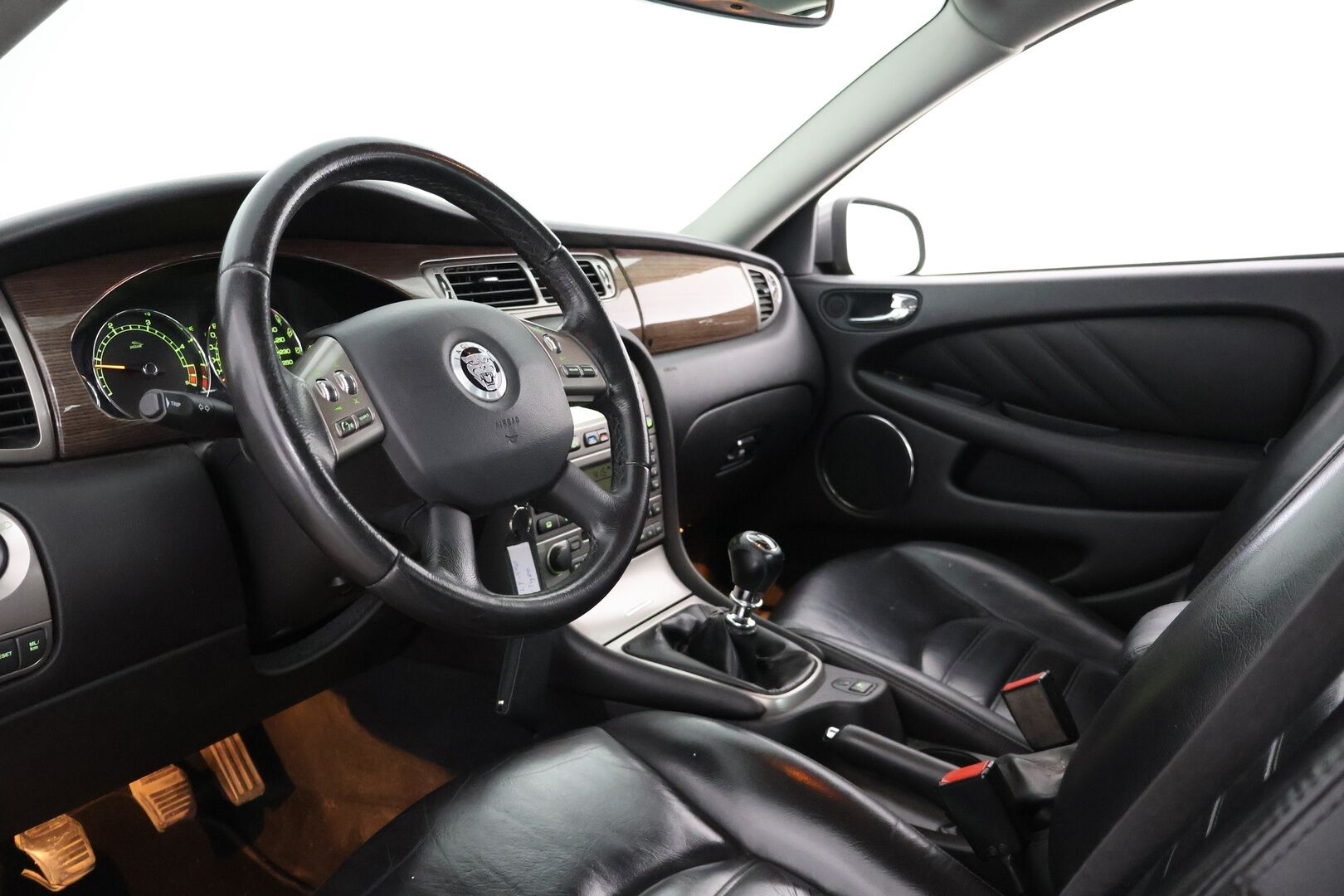 Jaguar X-Type 2009 2,0D Business Exclusive + *Myydään Huutokaupat.com* - - Tämä auto myydään huutokaupat.com -sivuston kautta