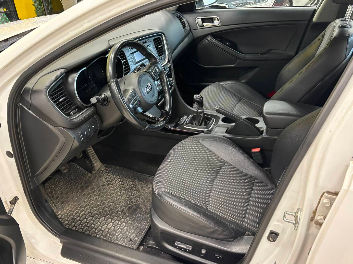 Kia Optima 2015 1,7 CRDi ISG EX EcoDynamics - Vakkari | Lohkolämmitin | Muisti-istuin | Suomi-auto | Juuri huollettu!
